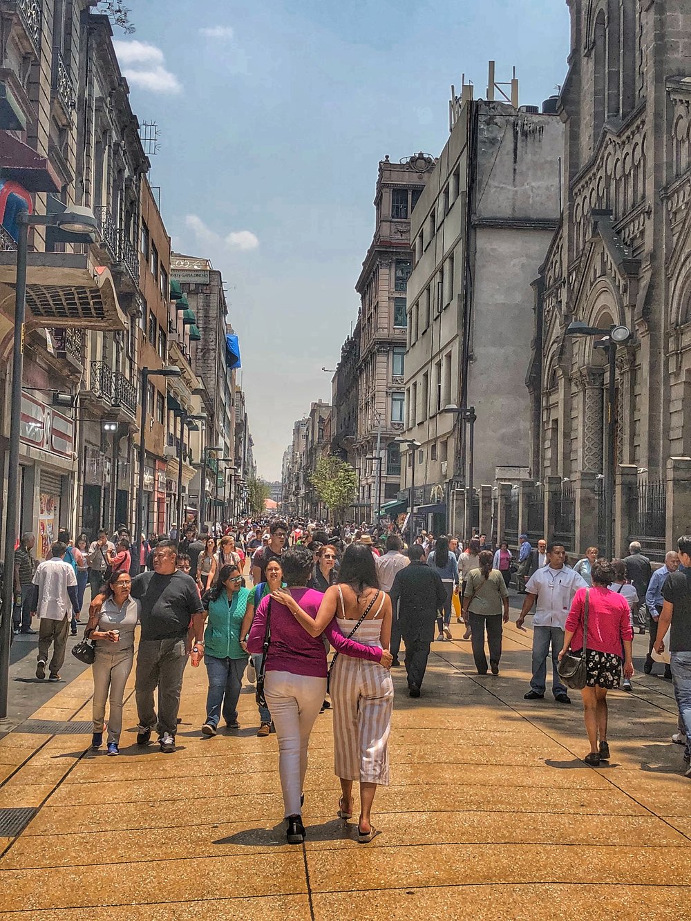 Av Francisco Madero towards Zocalo