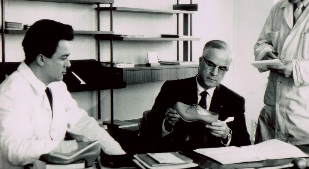 Pentti Palmroth with his sons Pertti and Juhani in 1958.