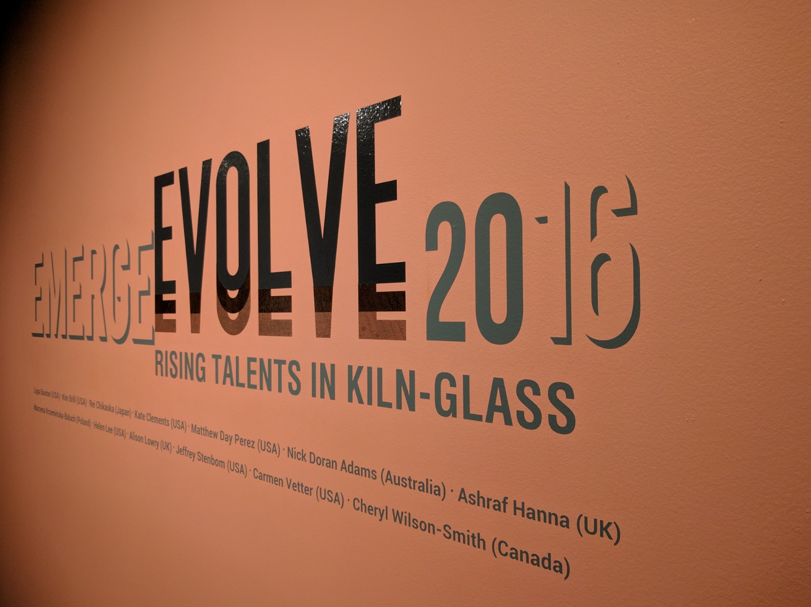 Bellevue Arts Museum: Vinyl lettering