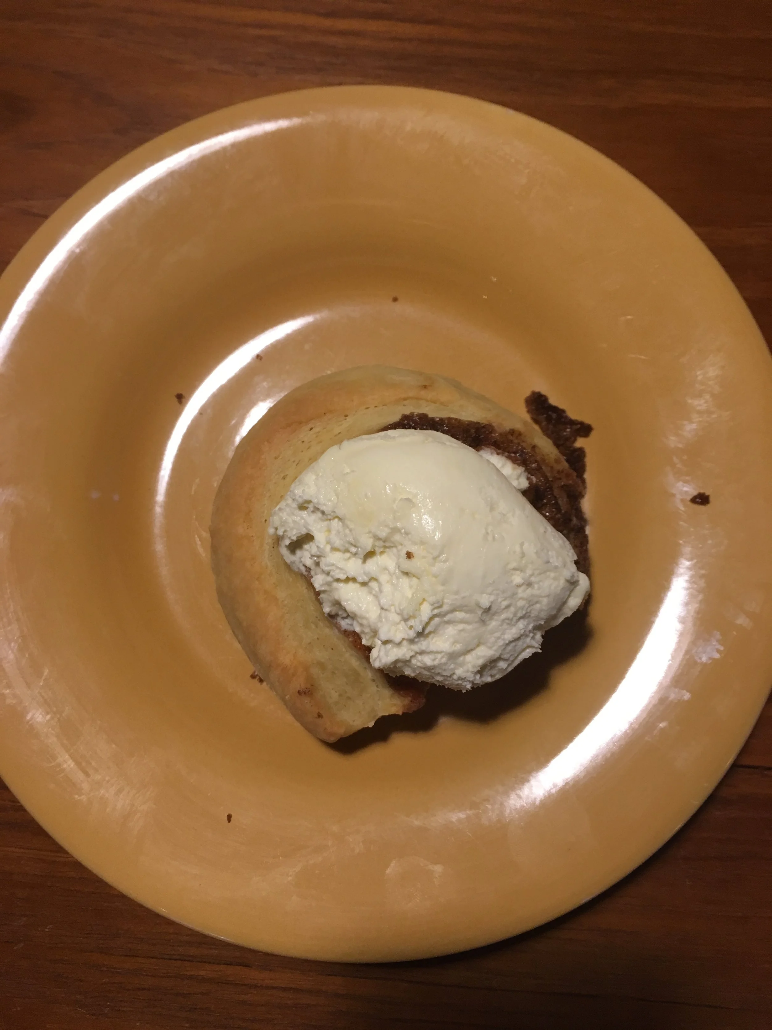 Cinnamon Bun with the best Cream Cheese Icing