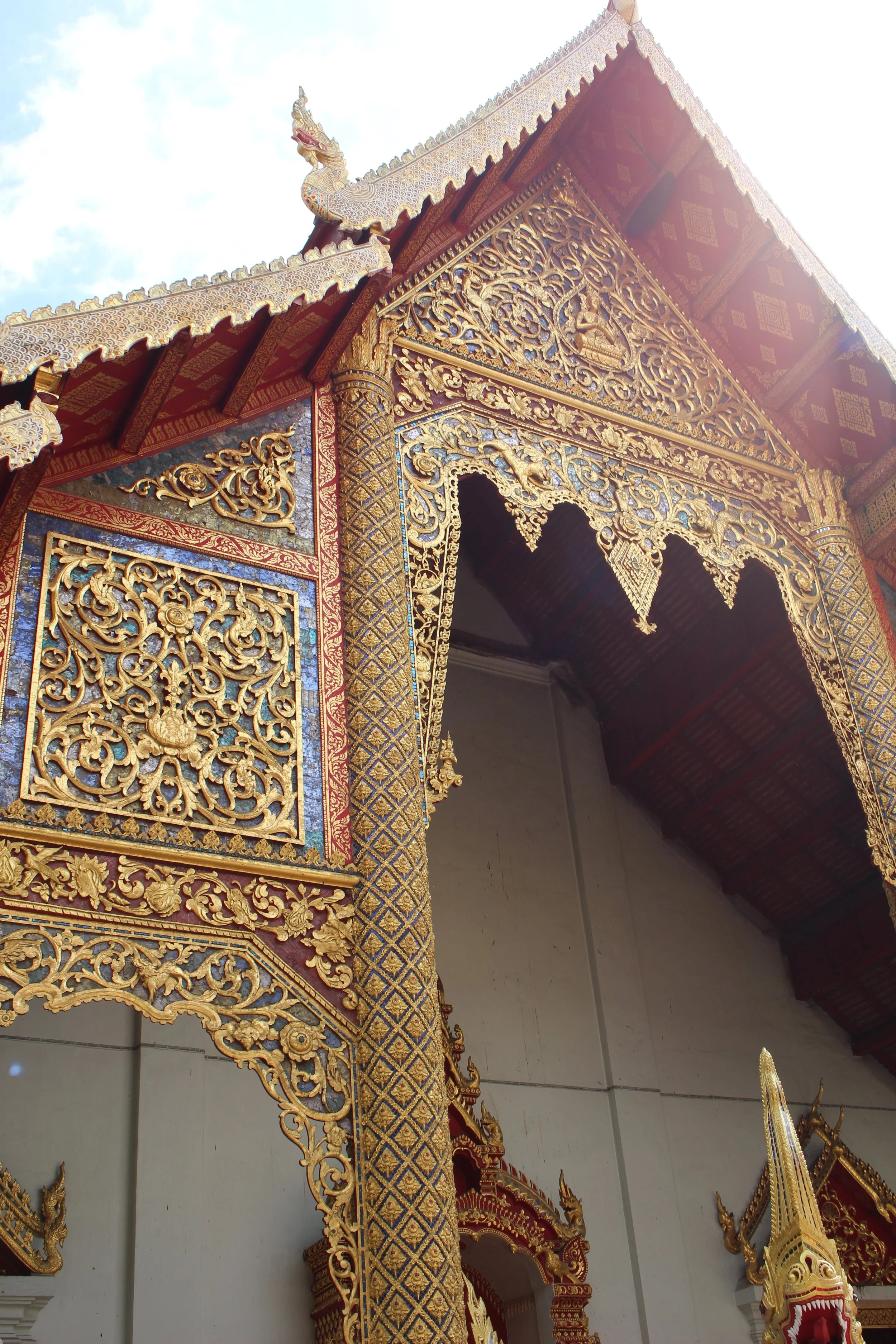 Visiting the many temples of Chiang Mai