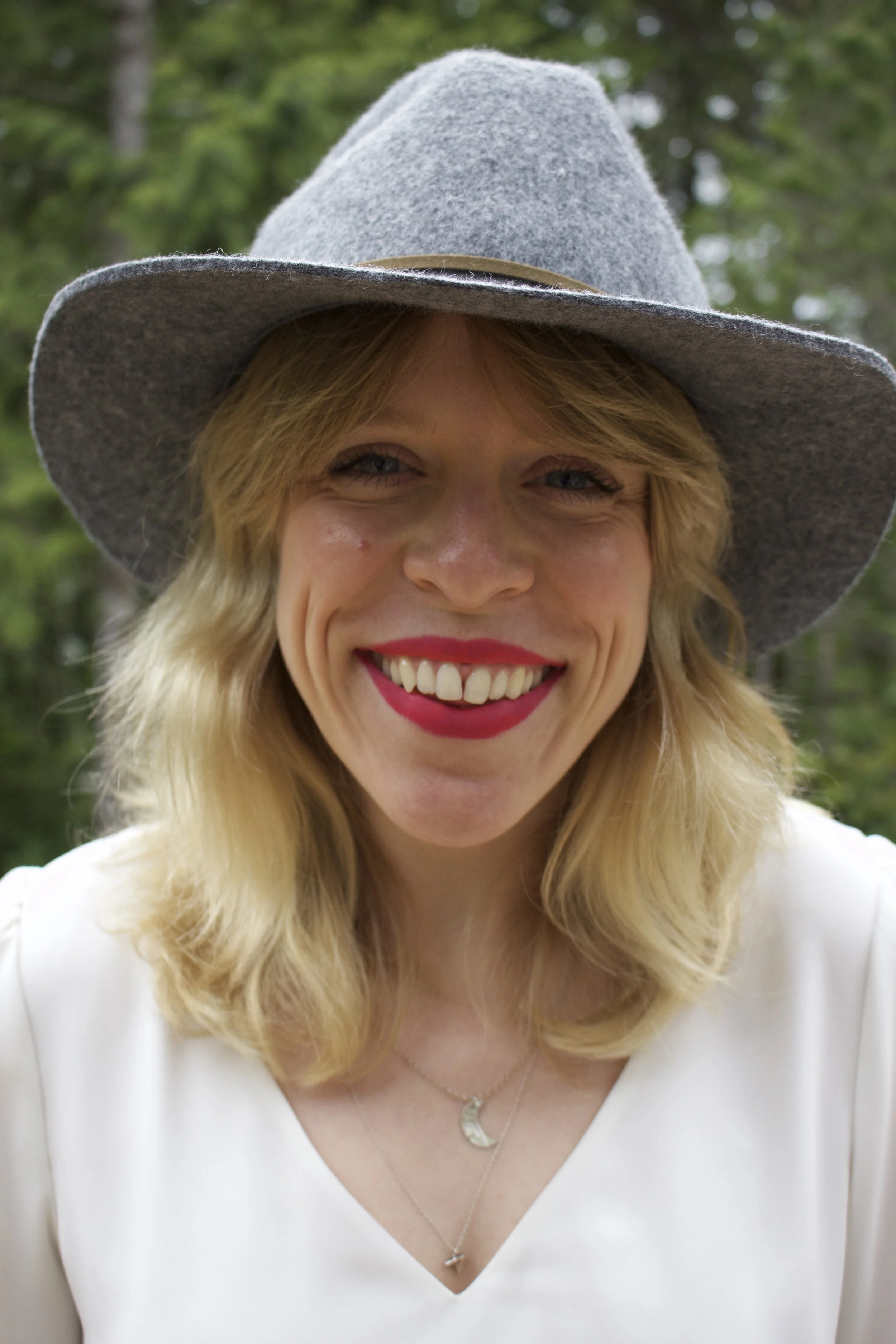 Details: Necklace by Danielle Bartlett (my bestie), Catbird Rose Thorn Necklace, Maybelline Lipstick