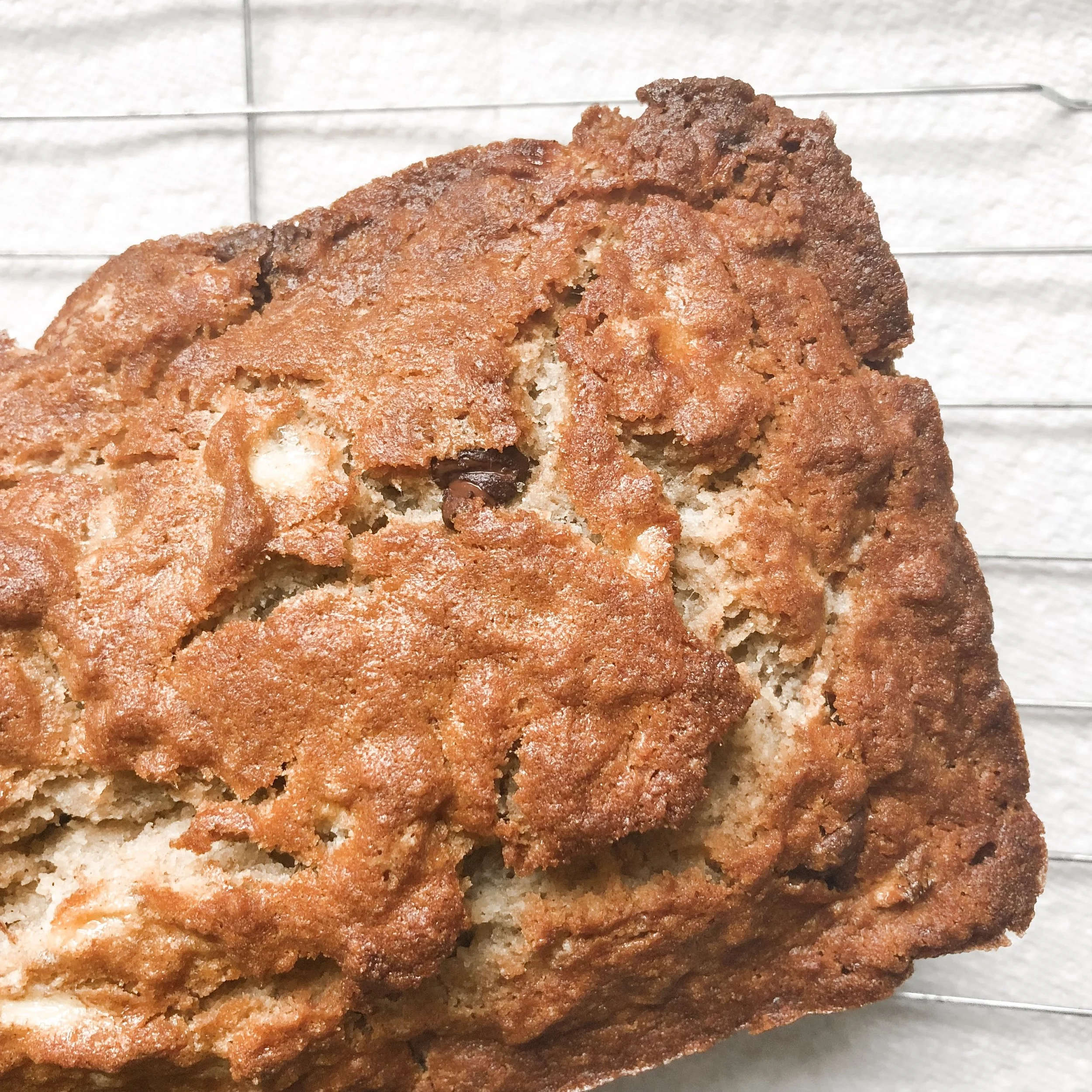 Cinnamon and Chocolate Chip Banana Bread Recipe
