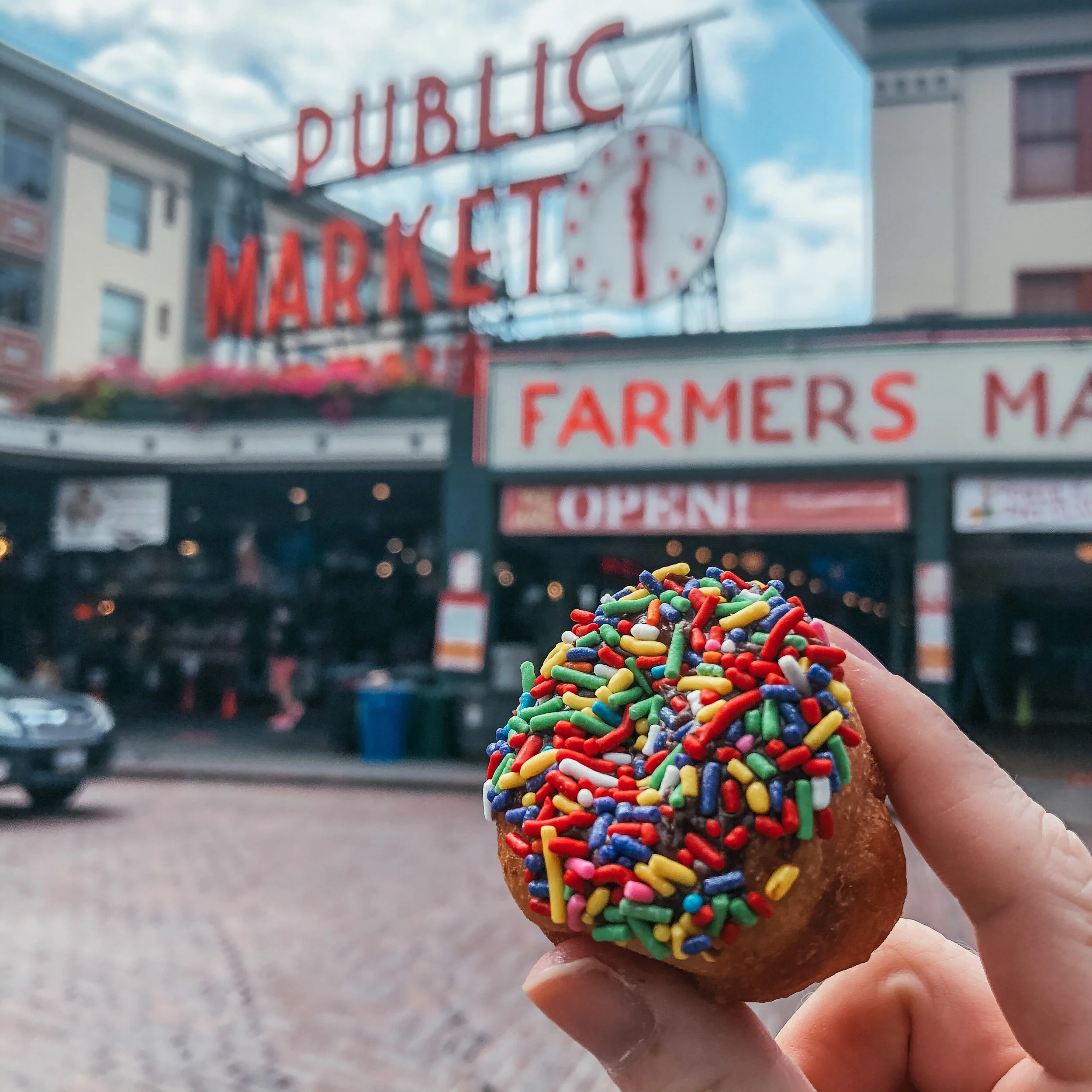 Must-Visit Seattle Doughnut Stops and Shops