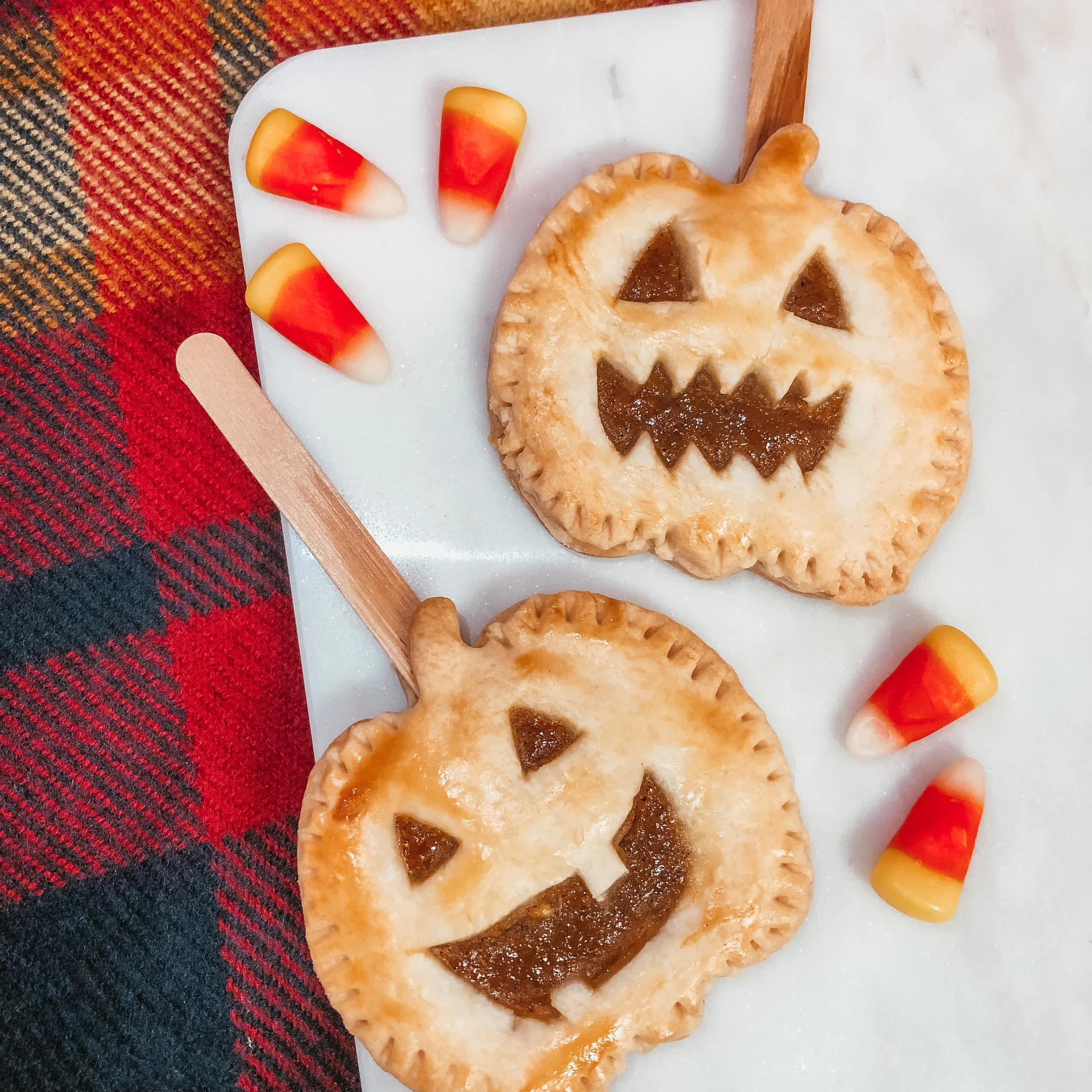 Pumpkin Pie Pops Recipe
