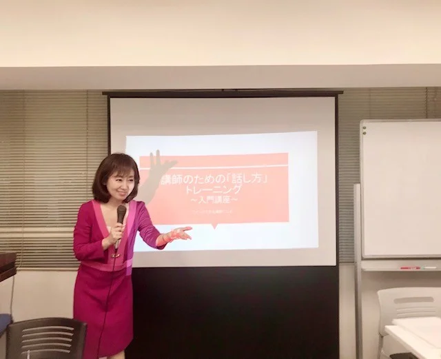 鼻についてるの!?頑張る女性営業マンのお悩み解決!