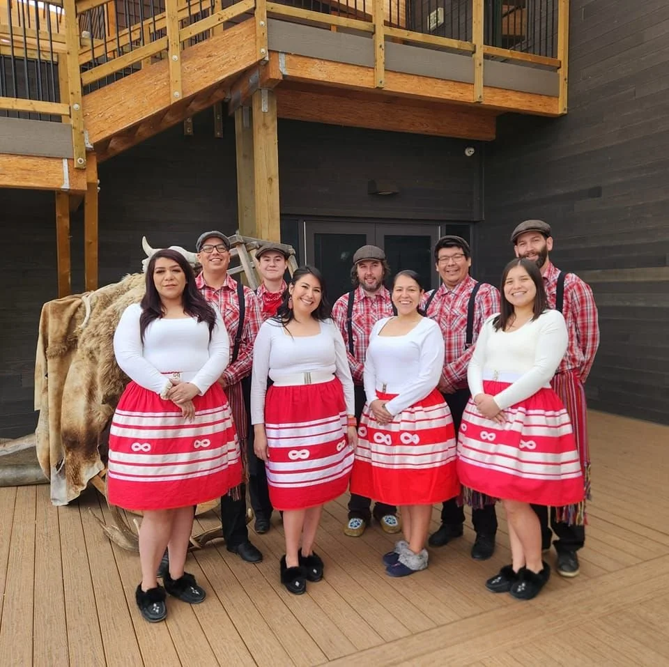 Kikino Northern Lites Dancers.jpg