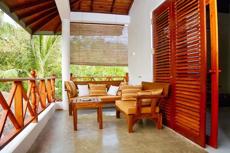 Beach-Villa-Lanka-r2.jpg
