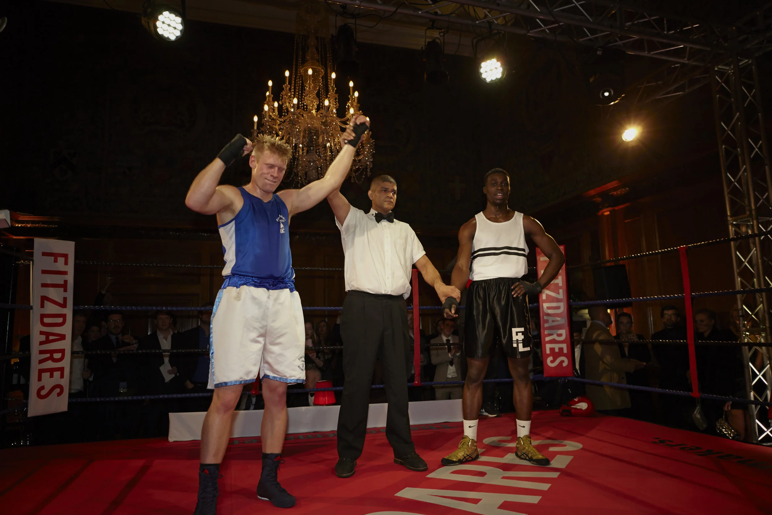 Johnstone won the first bout by split decision