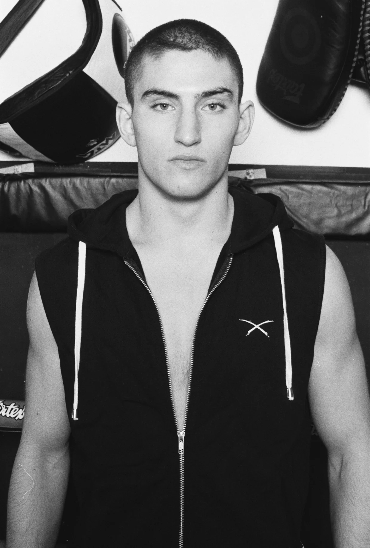 Battles of London Black Sleeveless Hoodie
