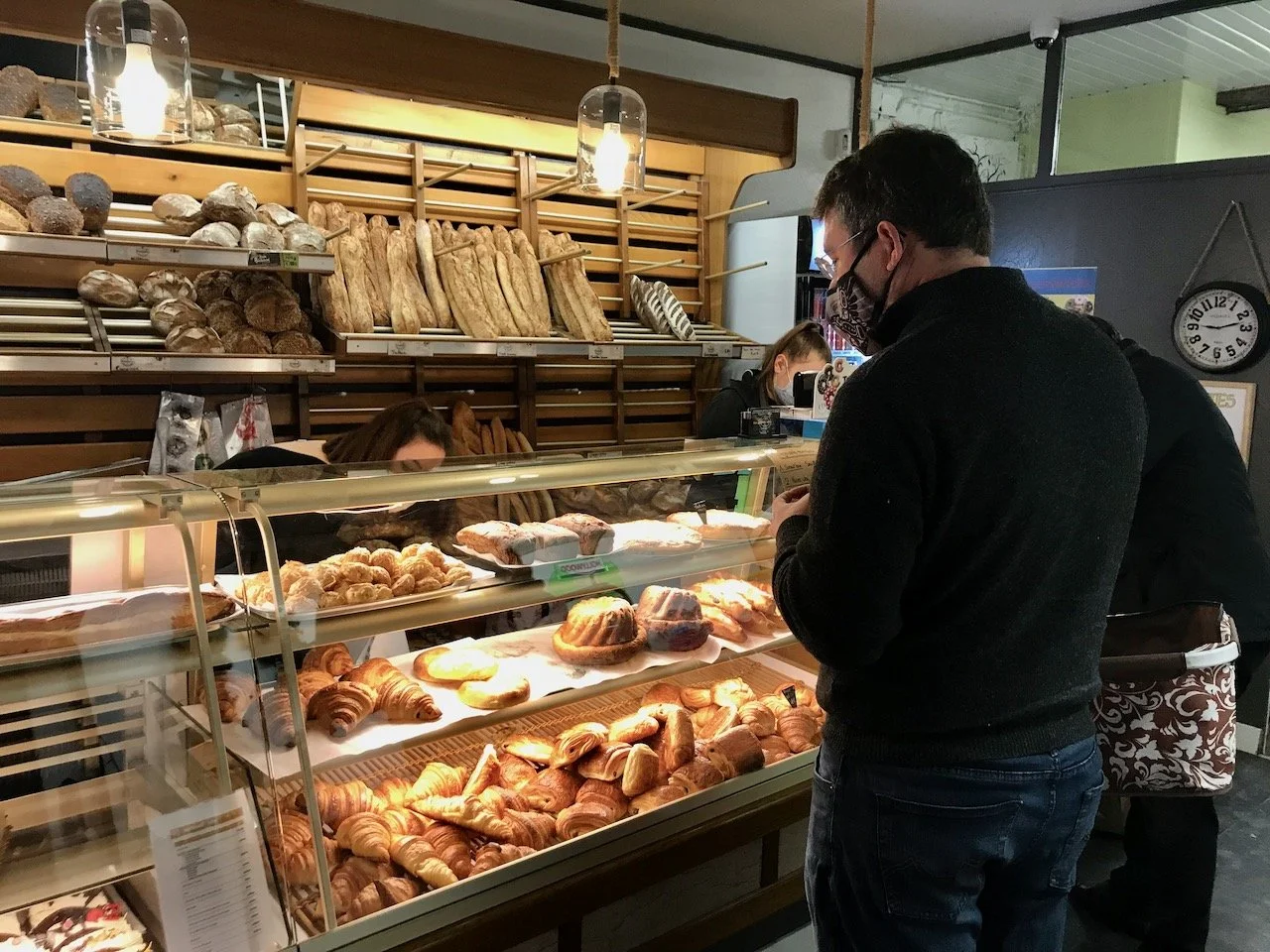 Joyeux Noël - and the French will have Fresh Bread