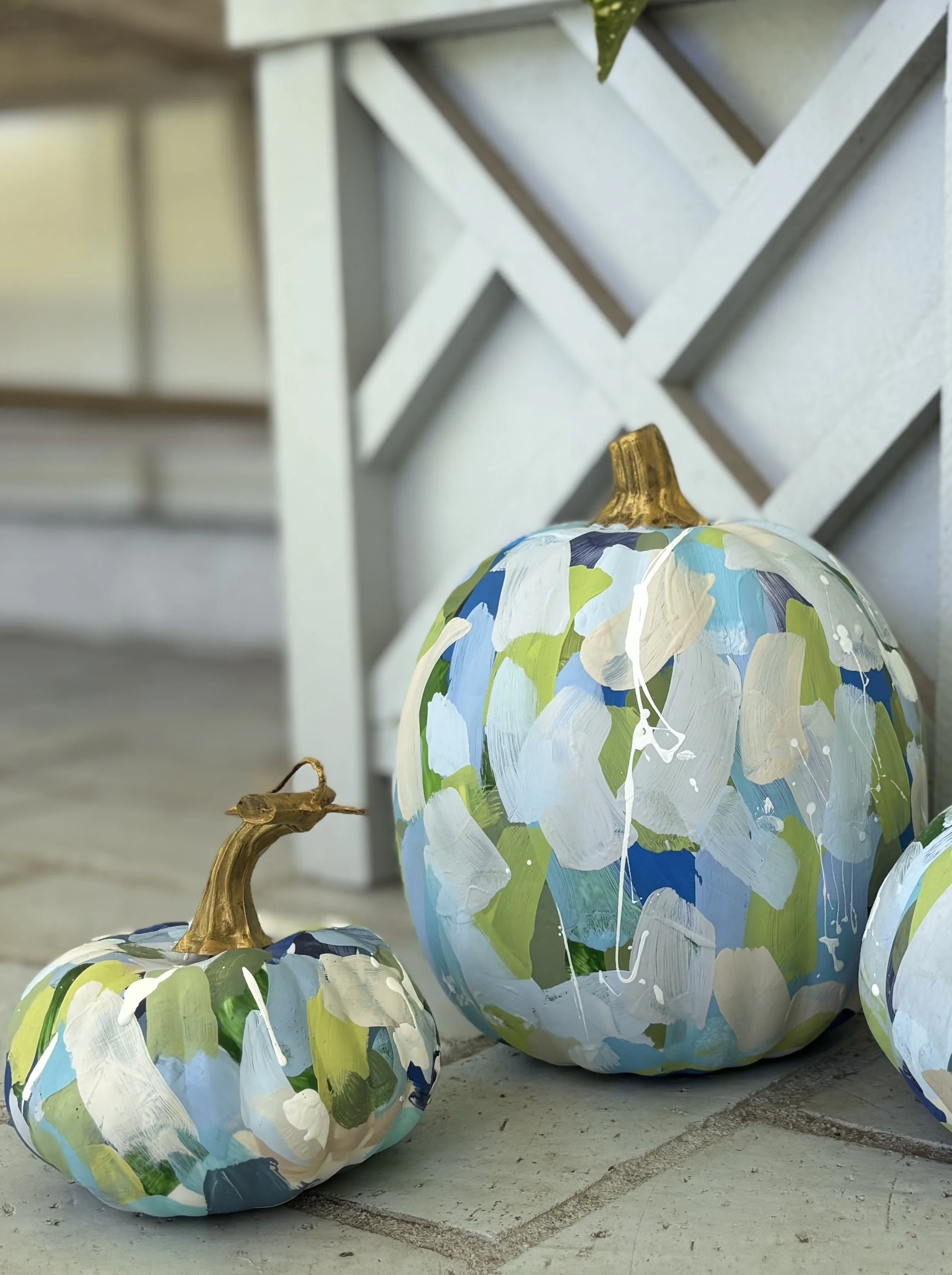 Blue pumpkins1.jpg