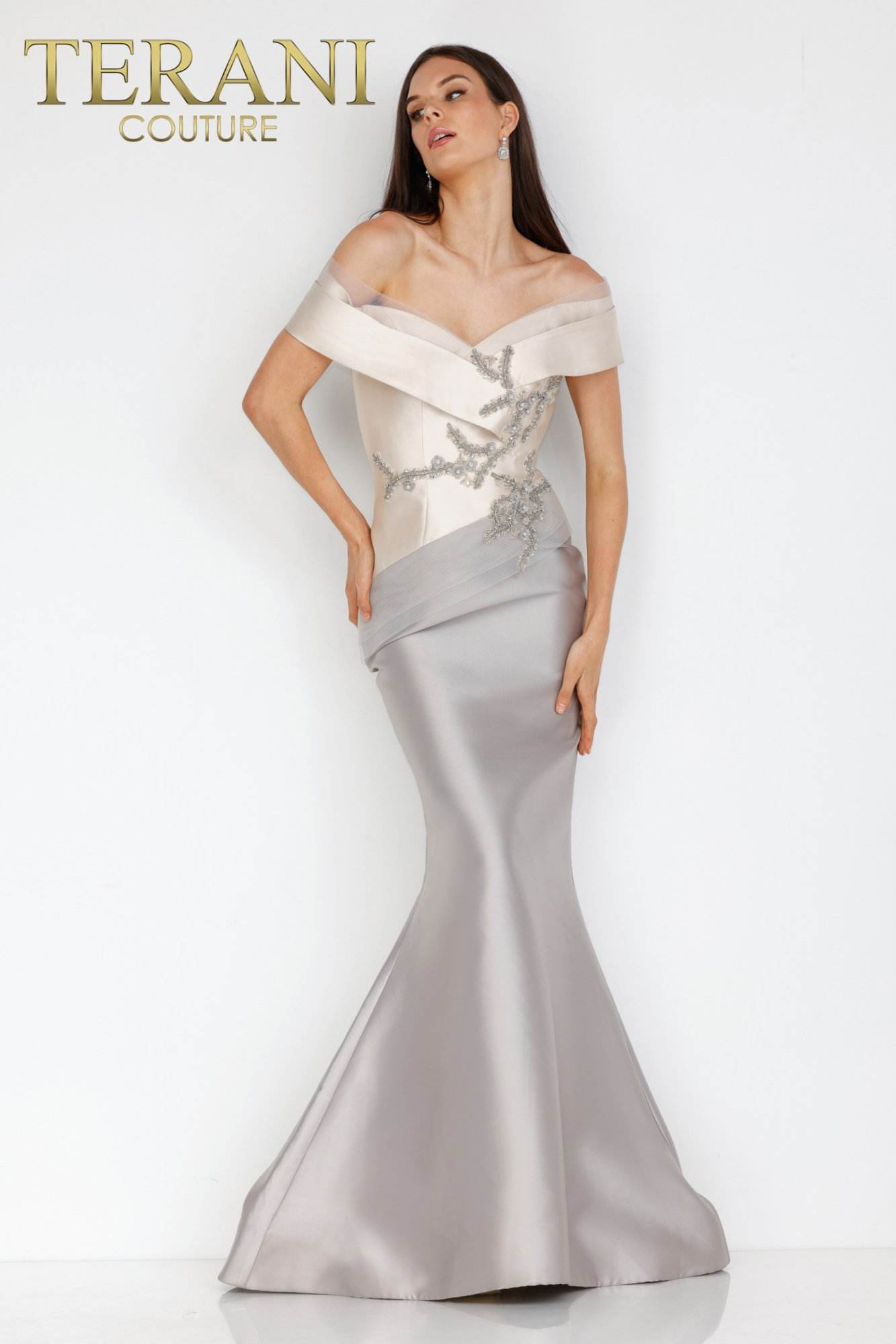 2011M2159_CHAMPAGNE-TAUPE_FRONT.png