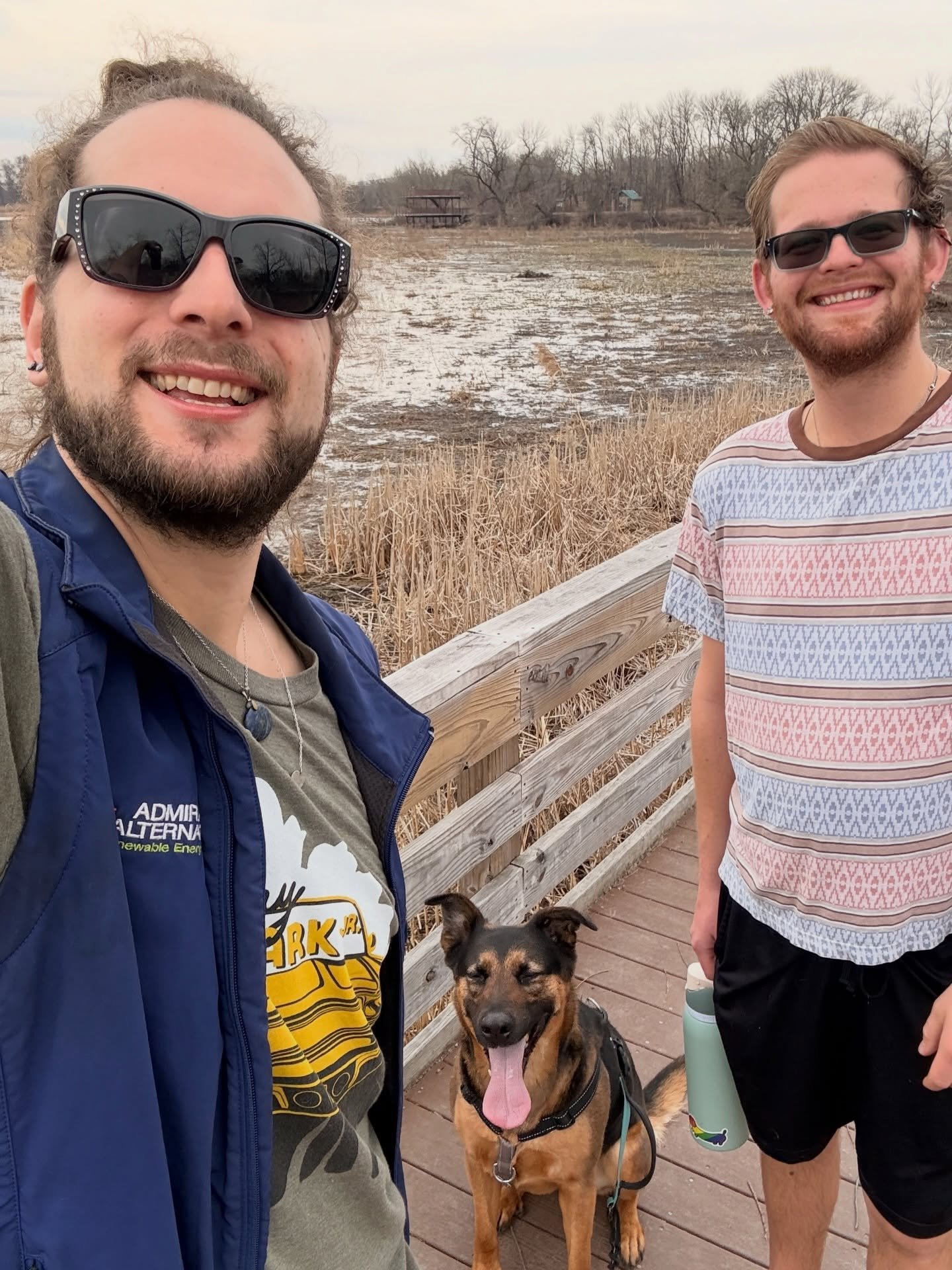 Life&rsquo;s been good lately. This all happened in the past 6 days! Loving every second I get to be myself and explore this beautiful planet 🌟🐢🍎♟️🪩🍀
~
1-2: took our puppy to @johnheinznwr to meet the turtles!
3-5: Cool Mom took me to the big ap