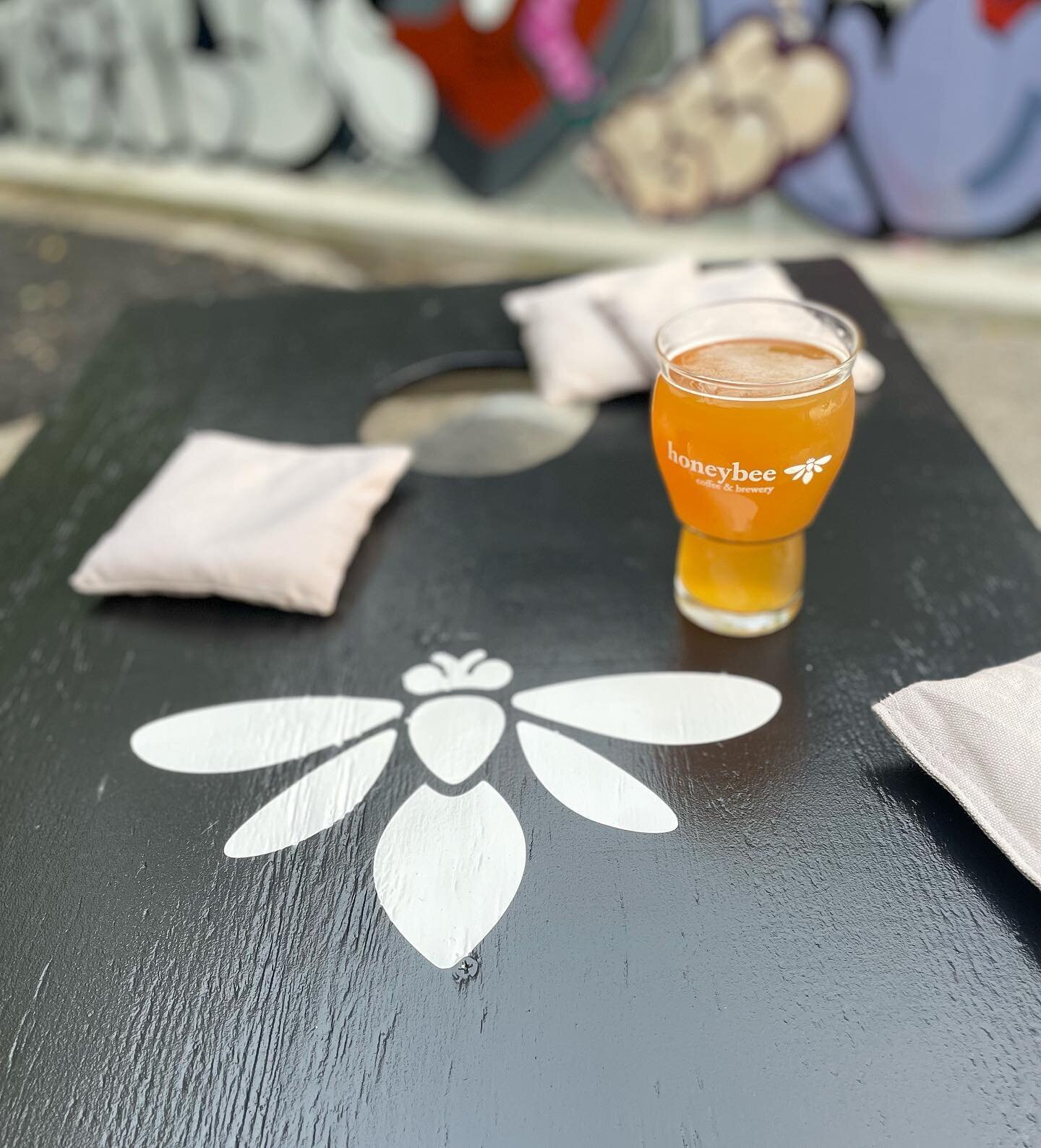 KNOX CRAFT BEER WEEK 

💪Friday, May 20
Cornhole tournament: Registration 5-5:45. Tournament begins at 6 p.m. $7 per person to play. Entry fee includes one pint. 

Winning team splits the entry fees.

Live Music: Davis Mitchell at 6:30 p.m.

Kitchen 