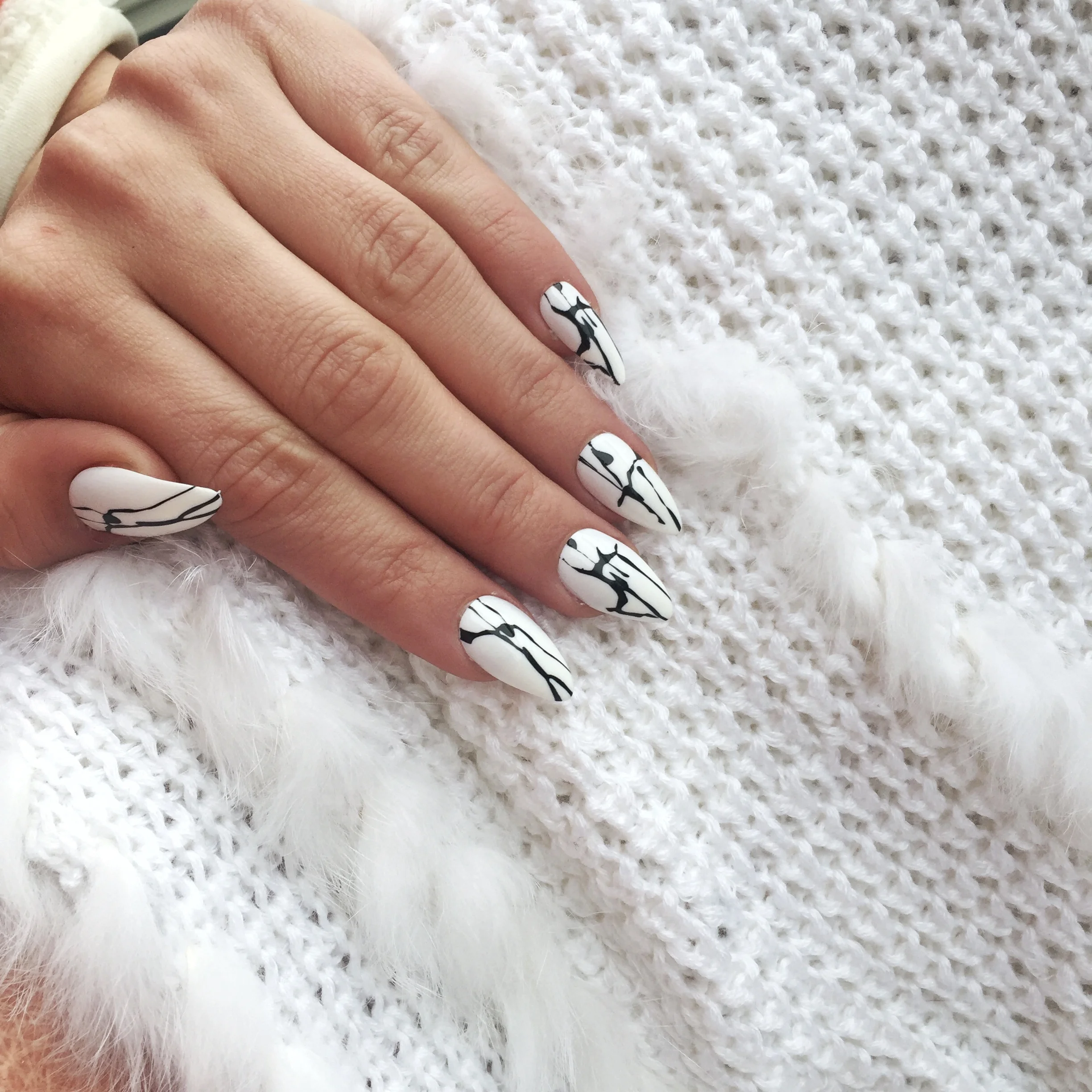 Dummy Dictionary: Nails