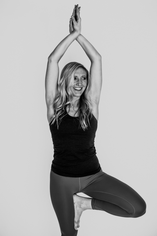 yogashoot-amylacyphotography-denver-11.jpg