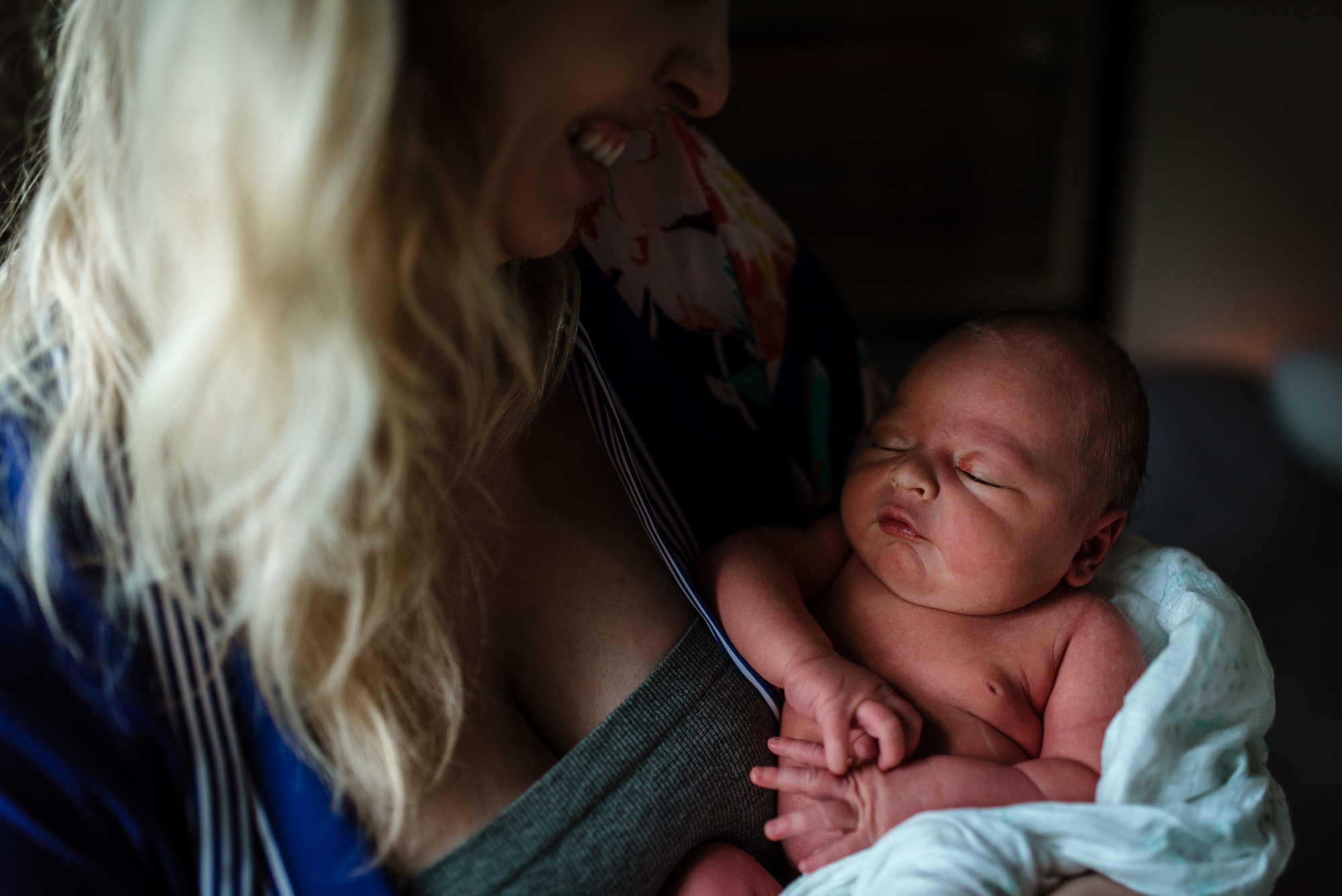 Meredith Westin Photography - postpartum breastfeeding fourth trimester-2.jpg