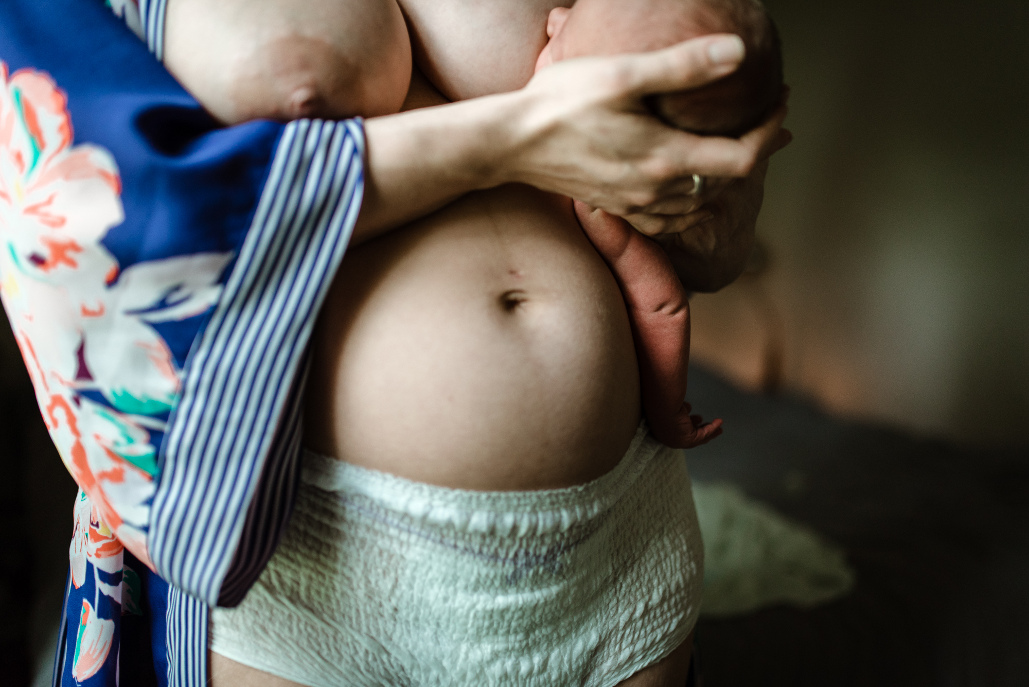 Meredith Westin Photography - postpartum breastfeeding fourth trimester-4.jpg