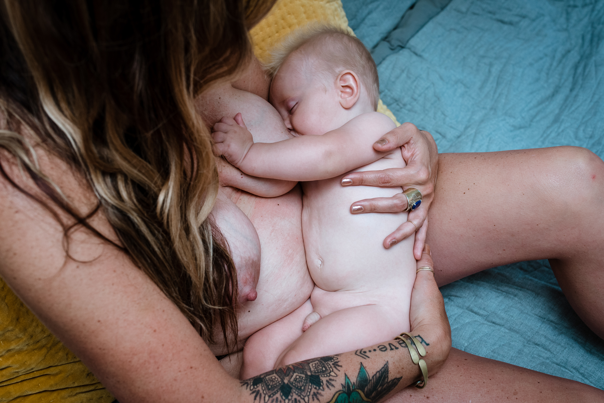 Meredith Westin Photography- Minneapolis Birth Stories and Films postpartum breastfeeding intimate-4.jpg