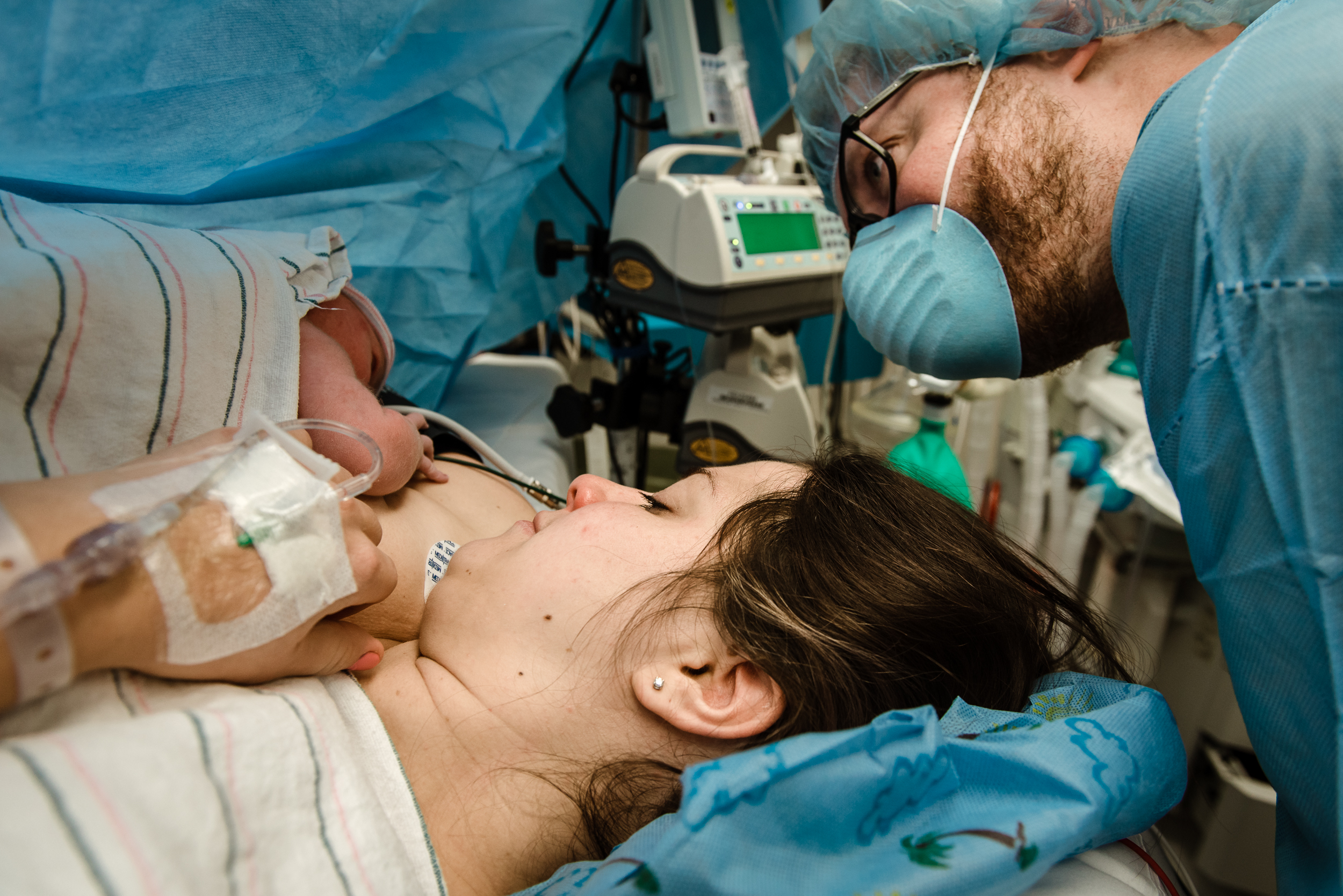 Meredith Westin Photography- Minneapolis Birth Stories and Films c section riverside premier-17.jpg