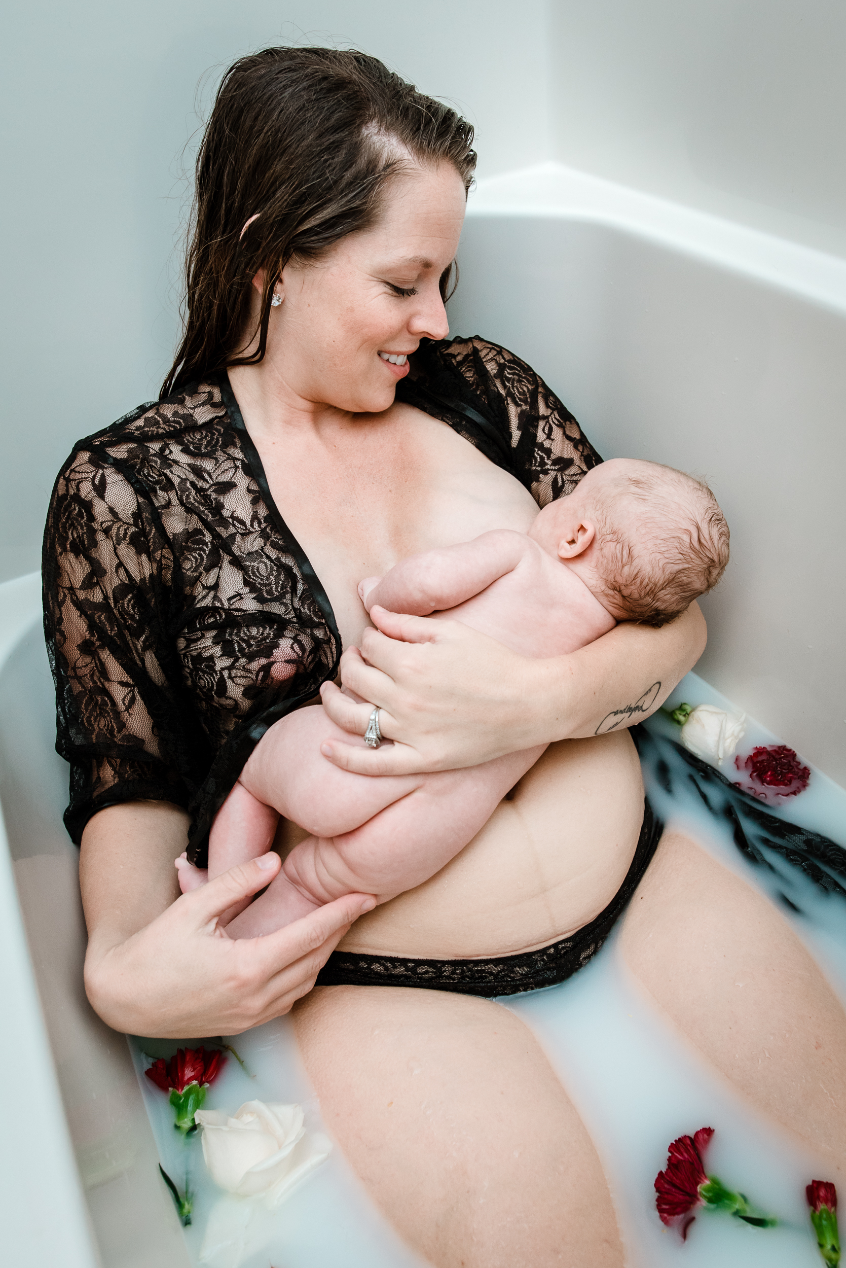 Meredith Westin Photography- Minneapolis Birth Stories and Films milk bath-September 11, 2018-105039.jpg