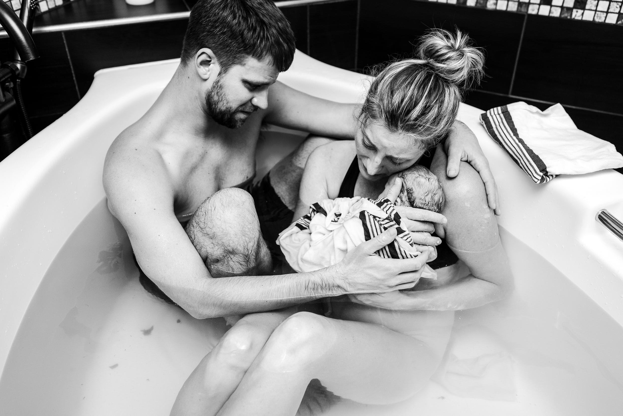 Meredith Westin Photography- Minneapolis Birth Stories and Films-December 01, 2018-081730.jpg
