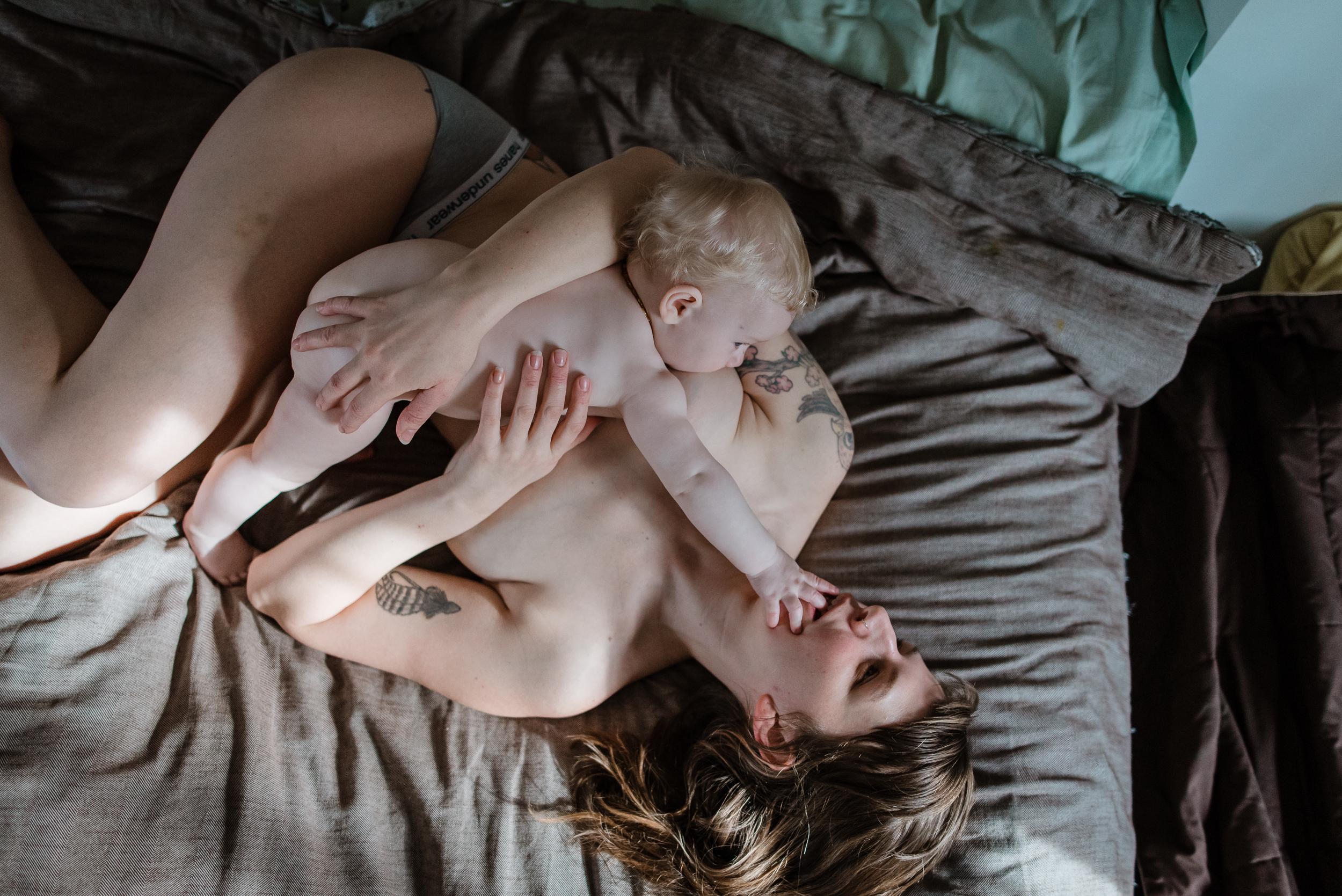 Best Birth Photography Minneapolis St. Paul Minnesota Meredith Westin Postpartum Breastfeeding Motherhood-April 08, 2018-085756.jpg