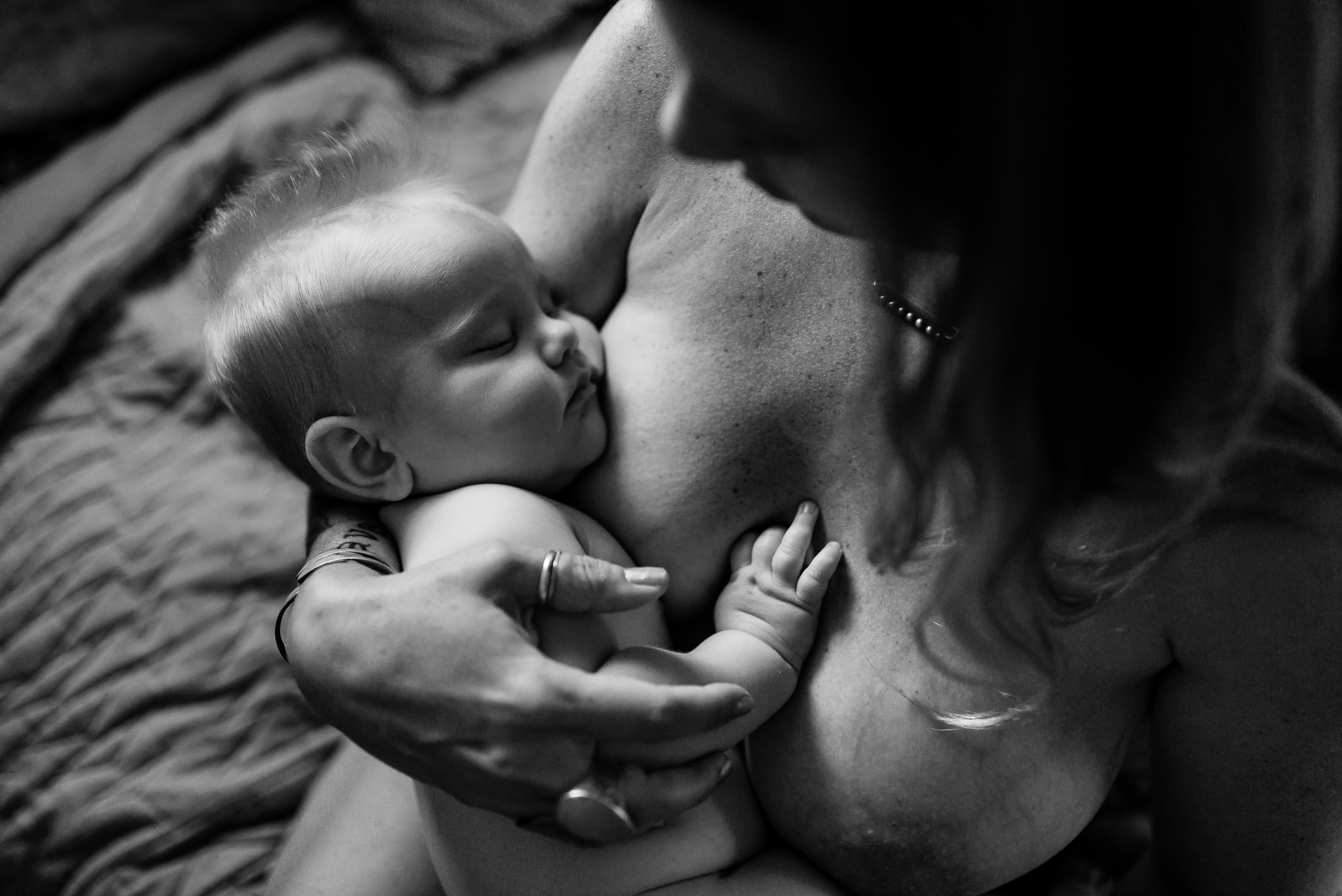 Best Birth Photography Minneapolis St. Paul Minnesota Meredith Westin Postpartum Breastfeeding Motherhood-August 22, 2018-084857.jpg