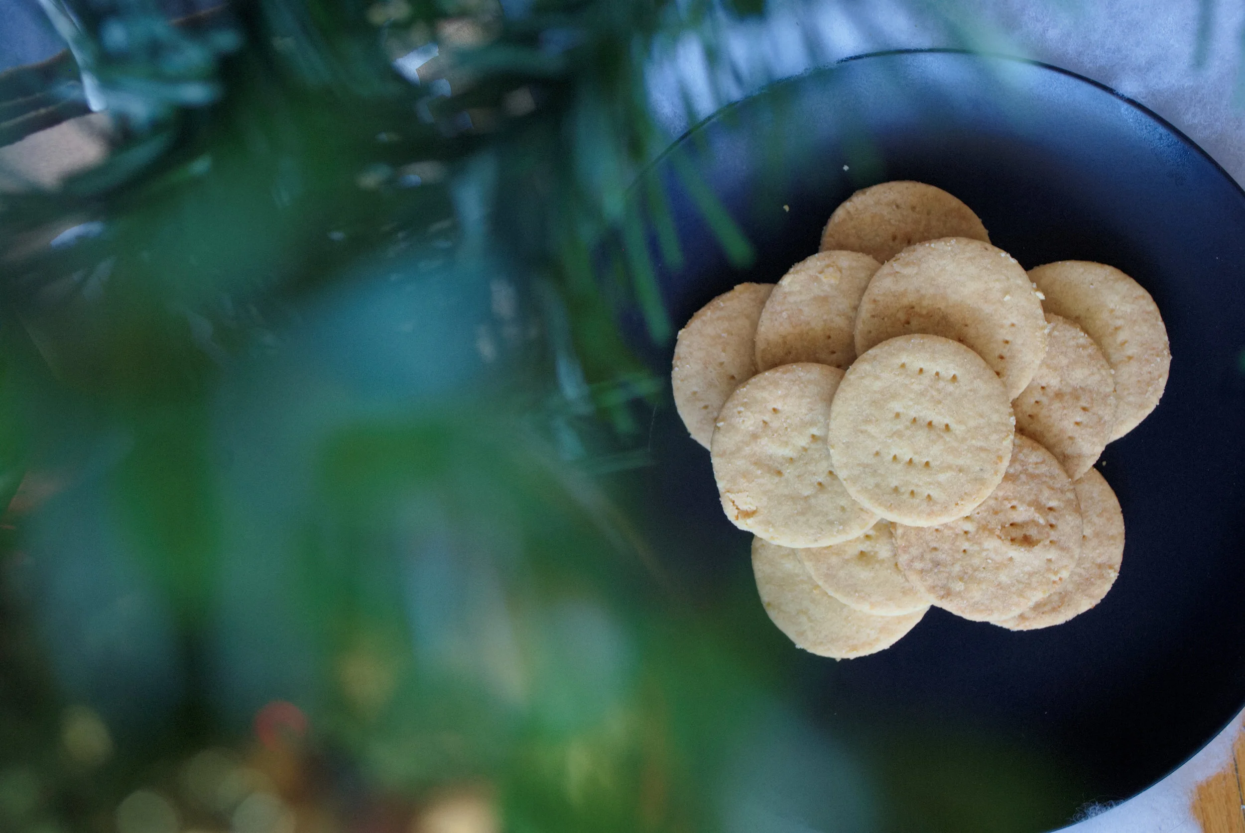 Holiday Cookies: Childhood Shortbread Cookies 
