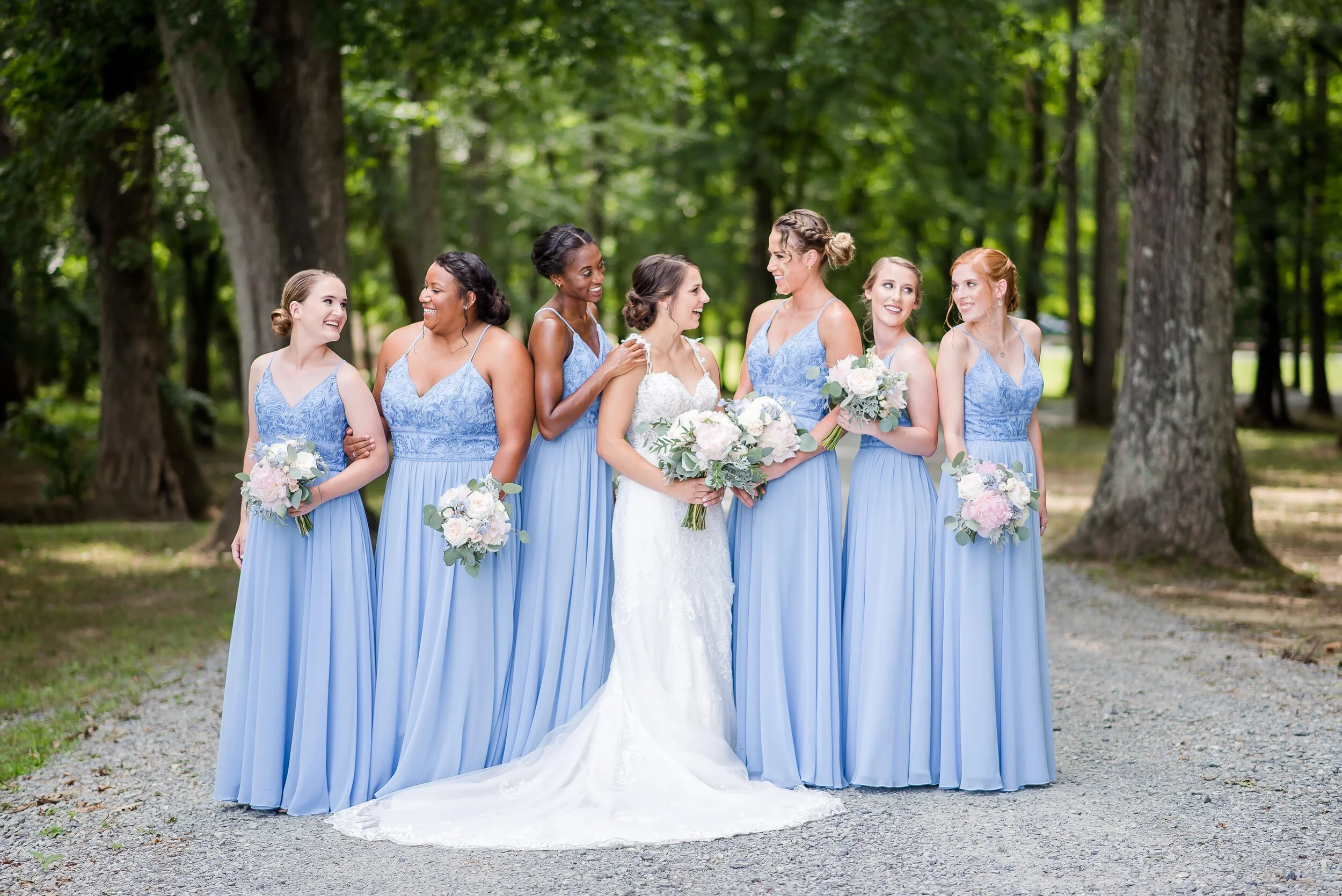 The Perfect Outdoor Photo Spots at Oakland Farm
