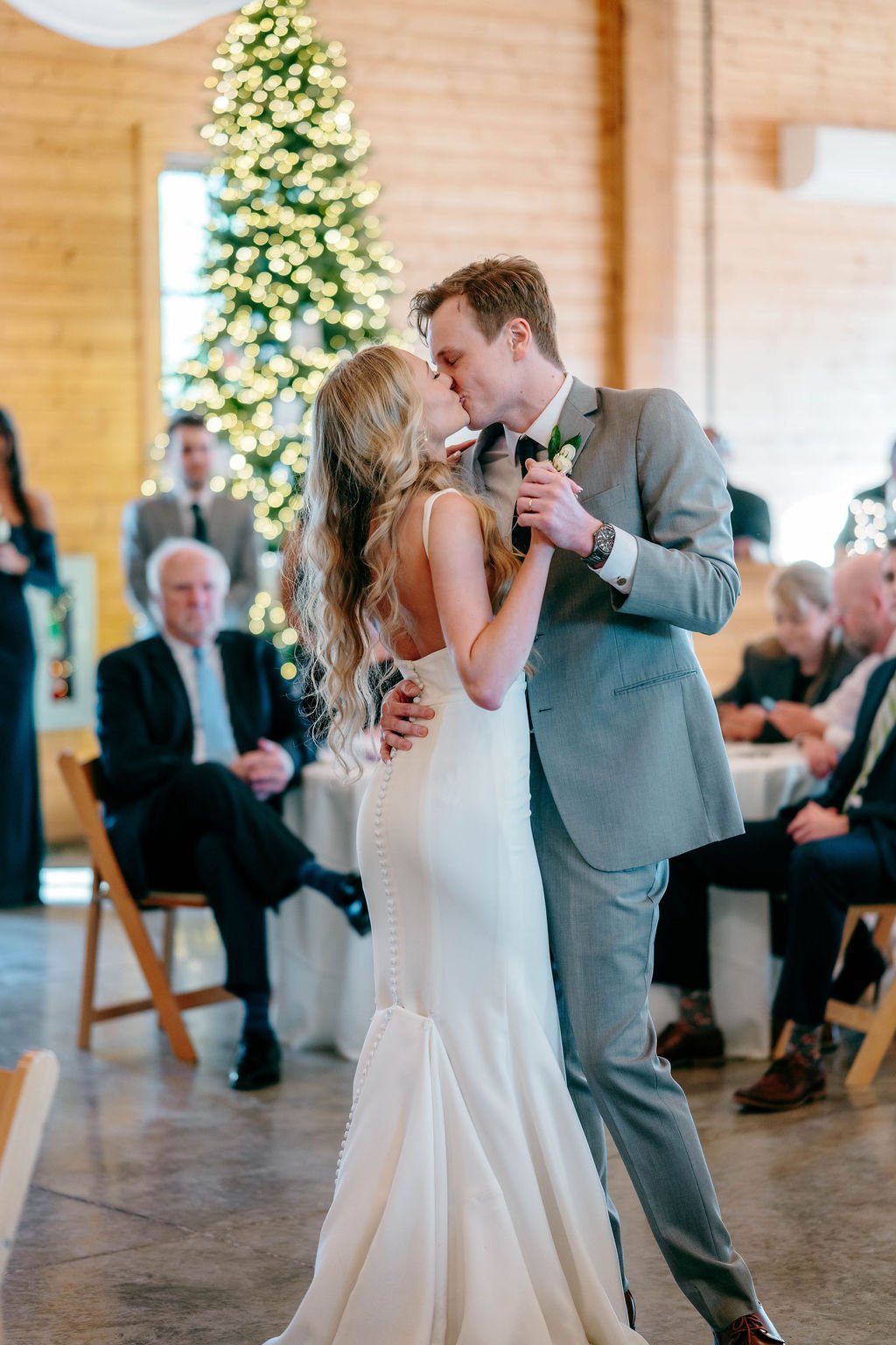 Lauren + Sam: A Christmas to Remember