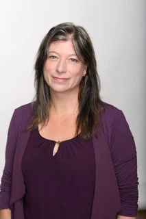 Nicole Sander Headshot.jpg
