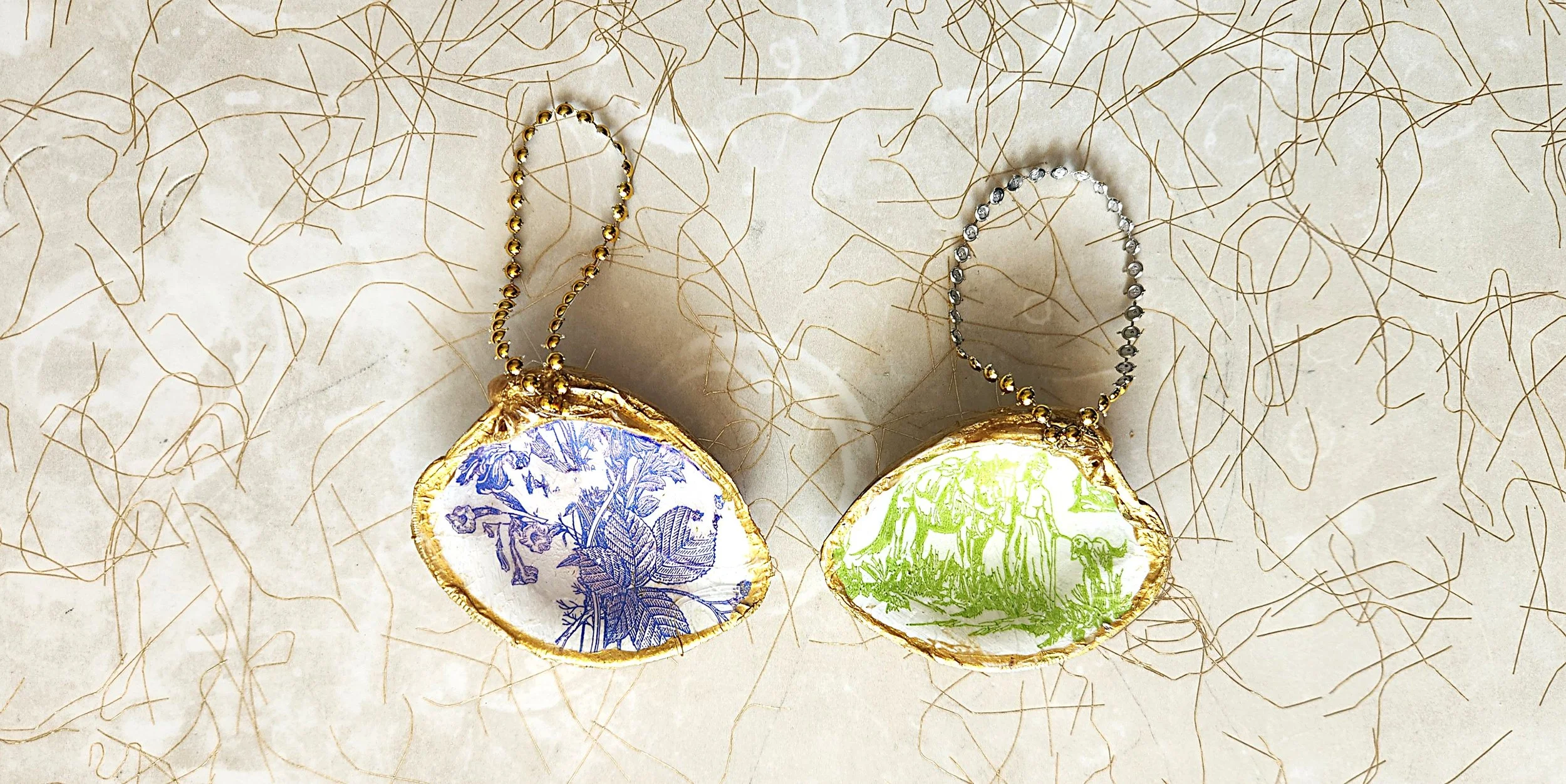 clam ornament set 3 front.jpg
