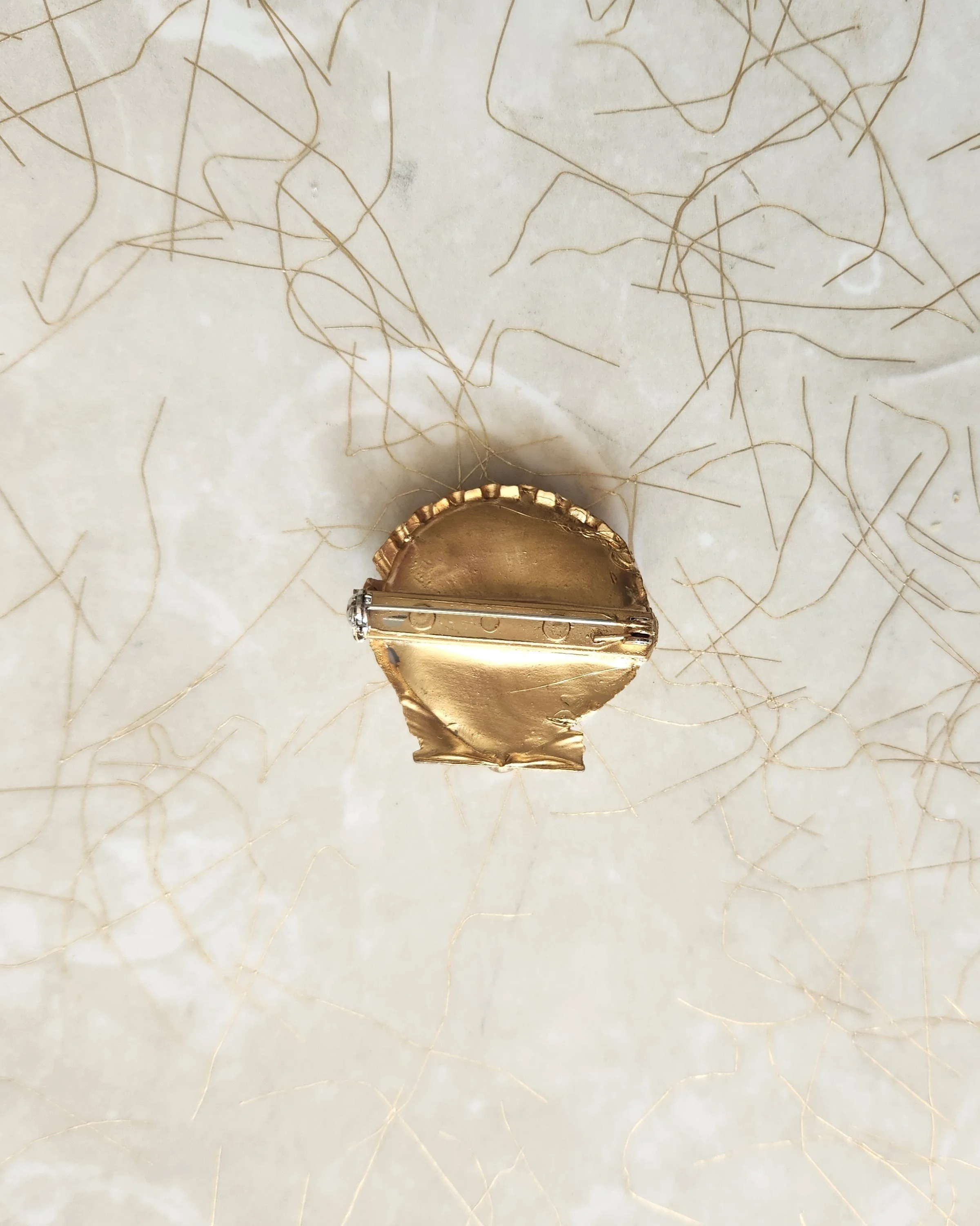 seashell pin back.jpg
