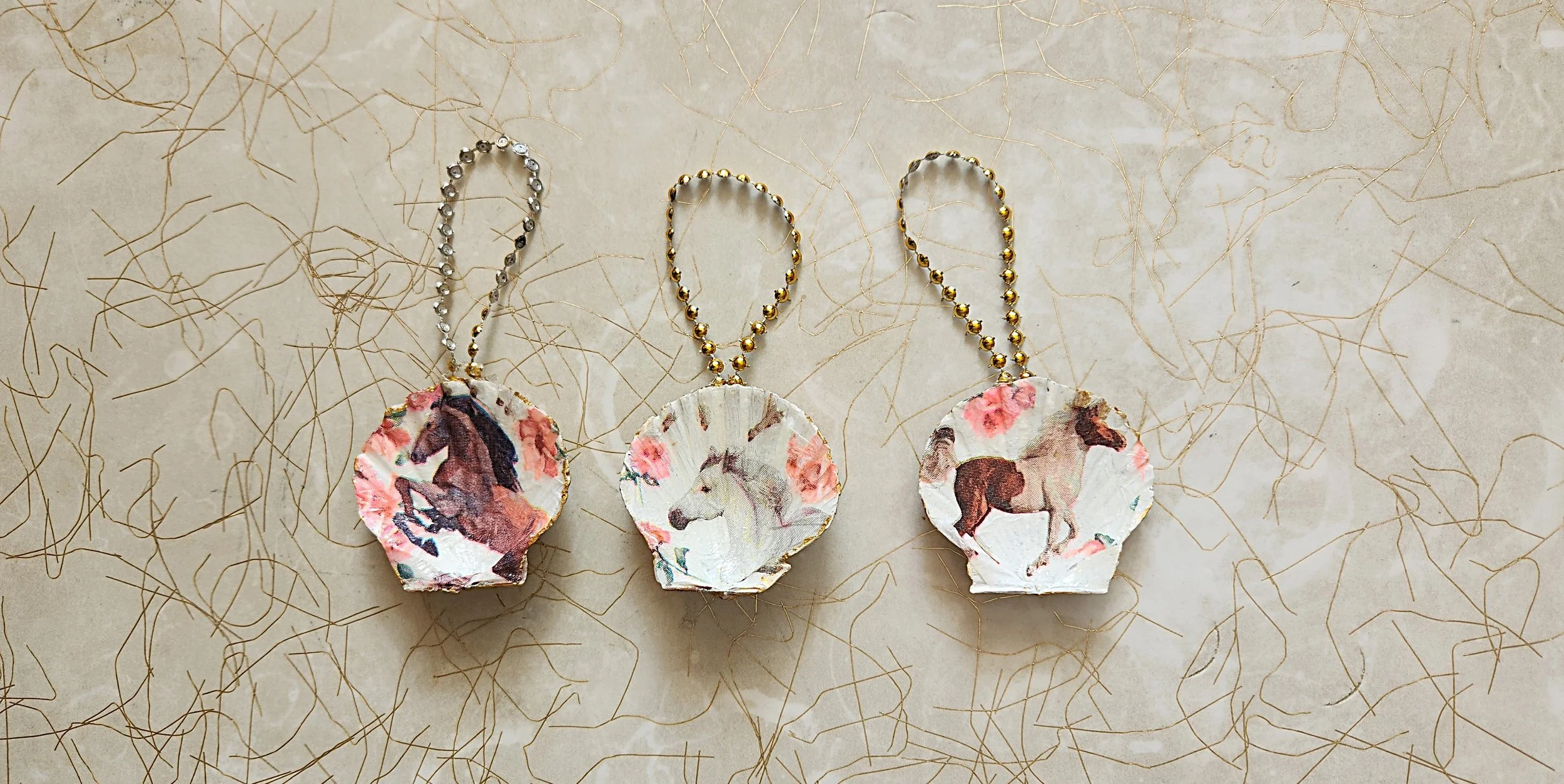 scallop ornament set 2 front.jpg