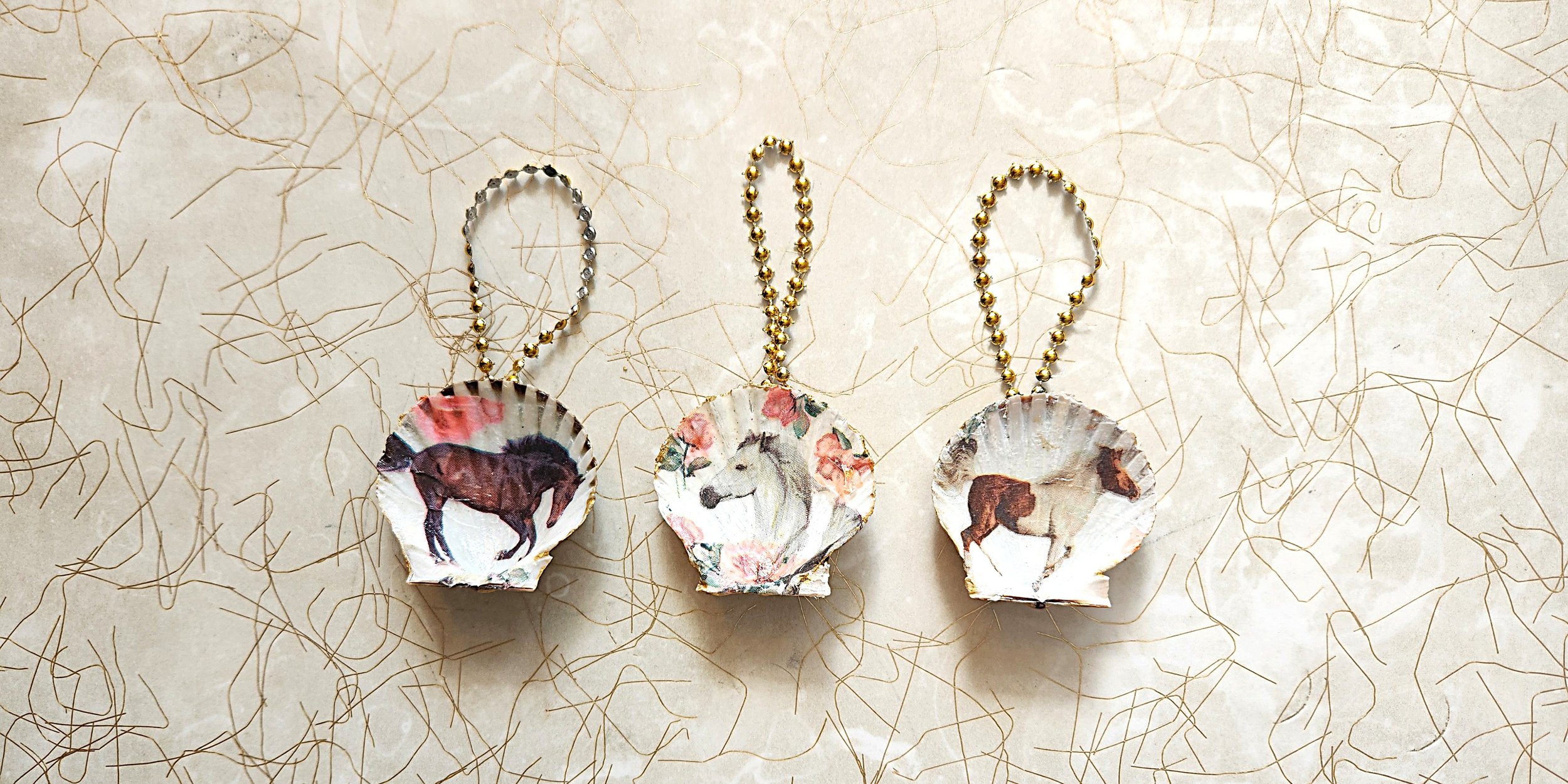 scallop ornament set 4 front.jpg