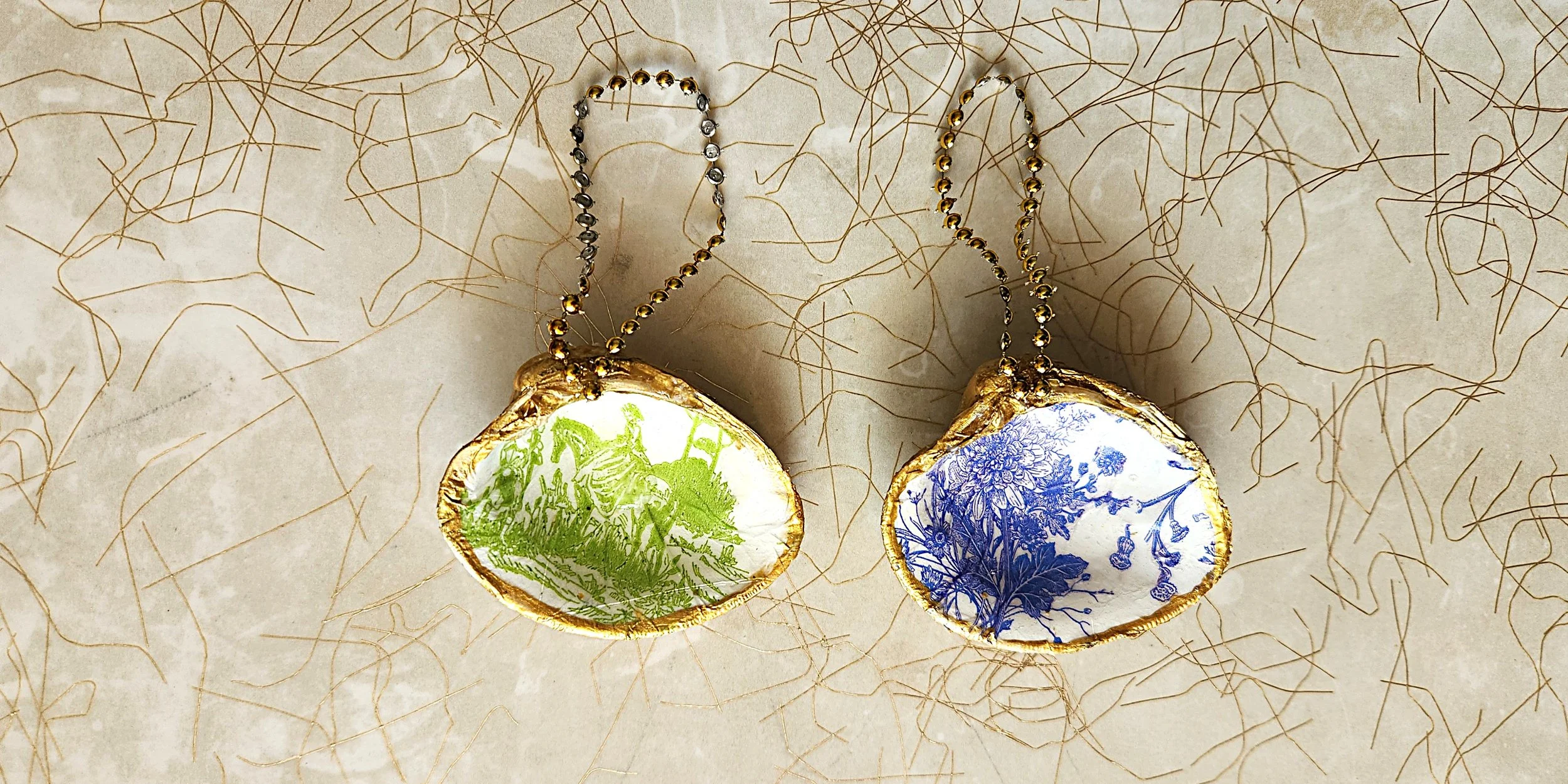 clam ornament set 4 front.jpg