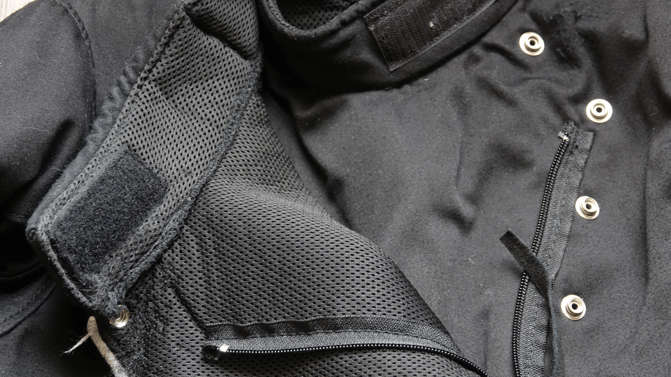 zipper and buttons.png
