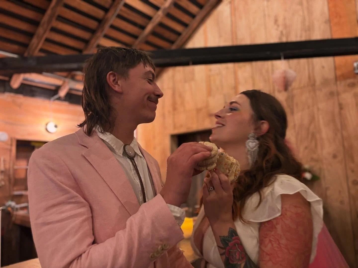 Congratulations to our beautiful friends Taylor and Smokey on your wedding and thank you for choosing us and @twocrowsbakery2020 to make your ice cream sandwich wedding cake! 🍪🍦