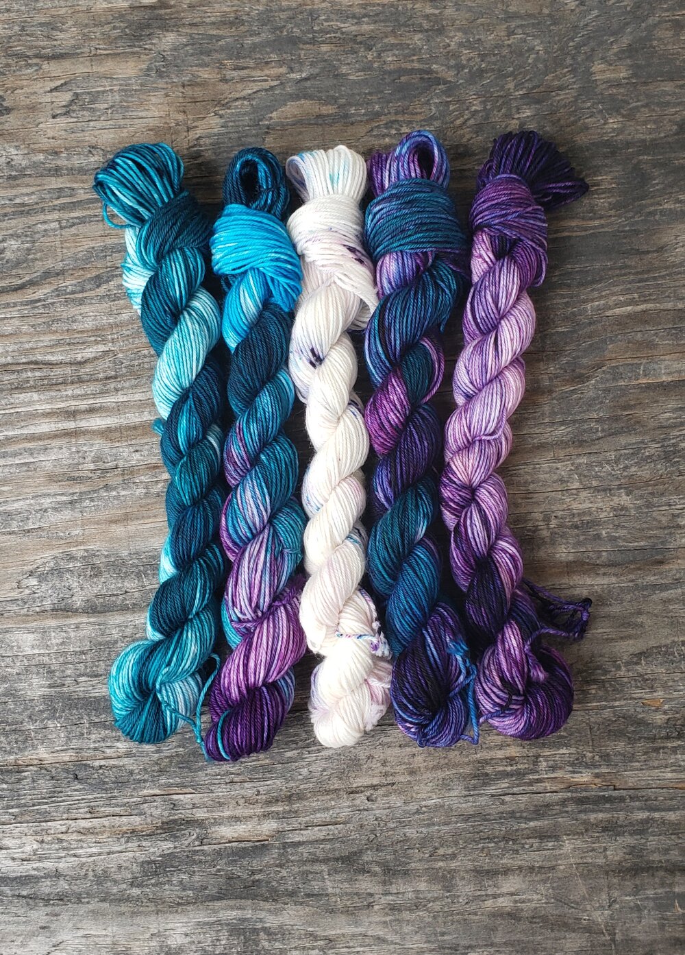 Purple Passion - Yough Slub - Hand Dyed Yarn - Hand Painted