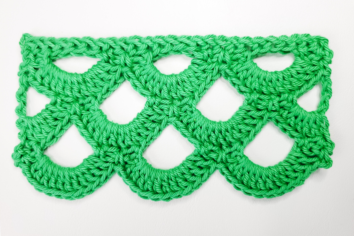 How to Crochet Shell Stitch (Step-by-Step Tutorial) - Sarah Maker