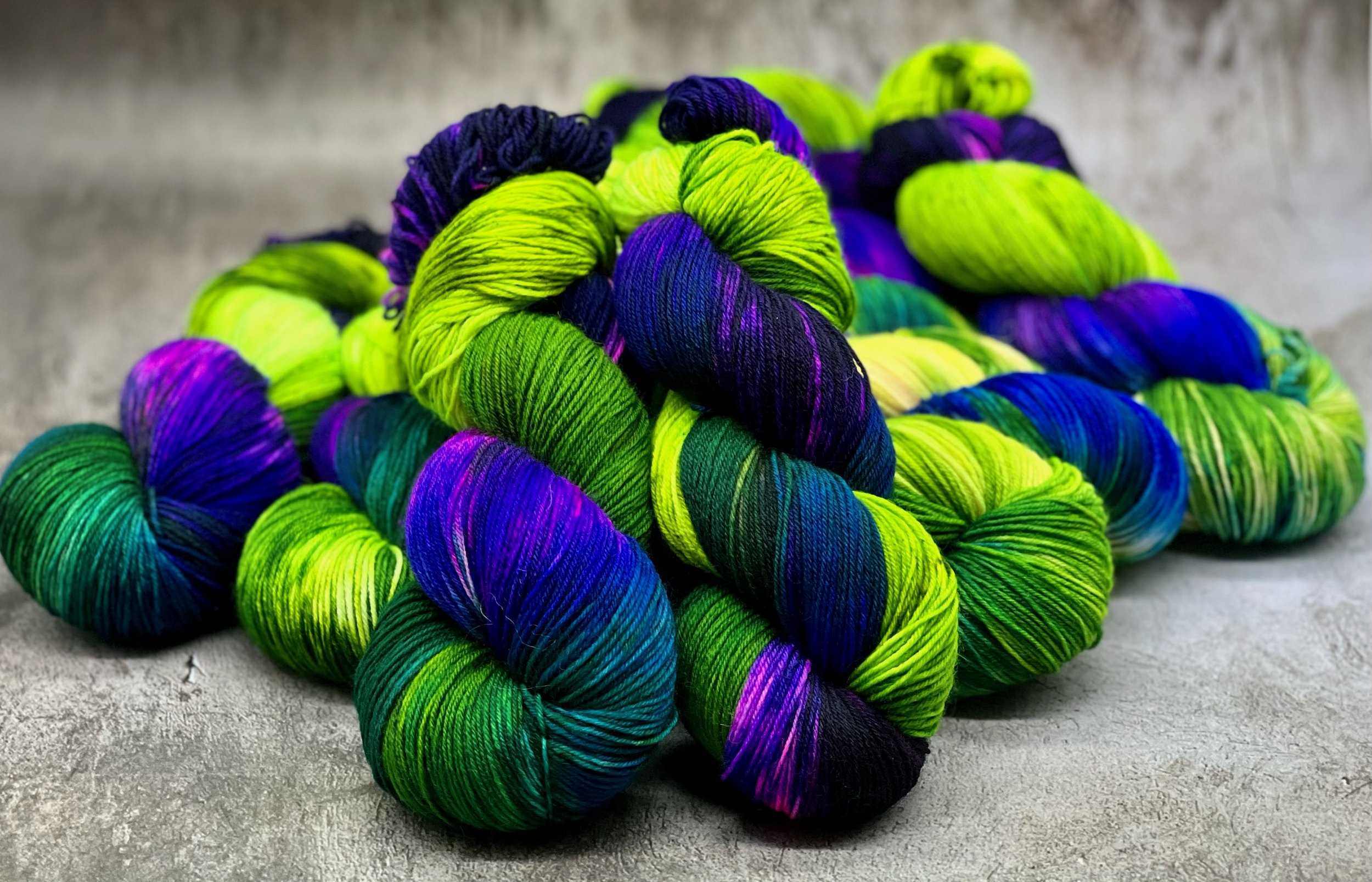Hand-Dyed Cashmere Yarn Blend for Crochet and Knitting