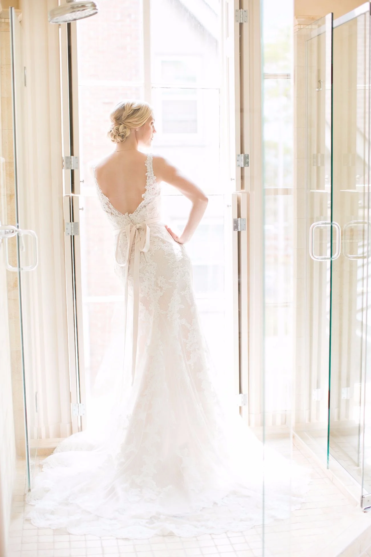 Wedding Planning Wisconsin Bride | Photo Credit : Caynay Photography