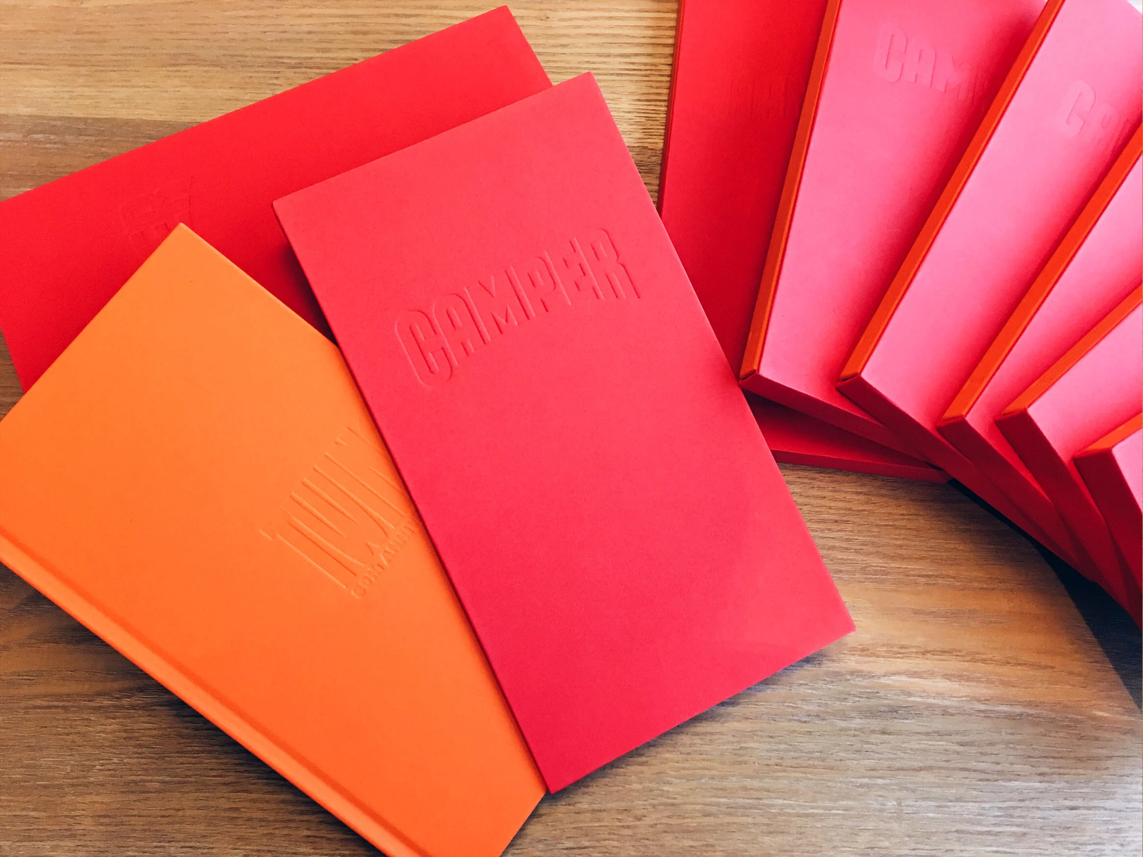 Camper_booklet_phoro_02.jpg