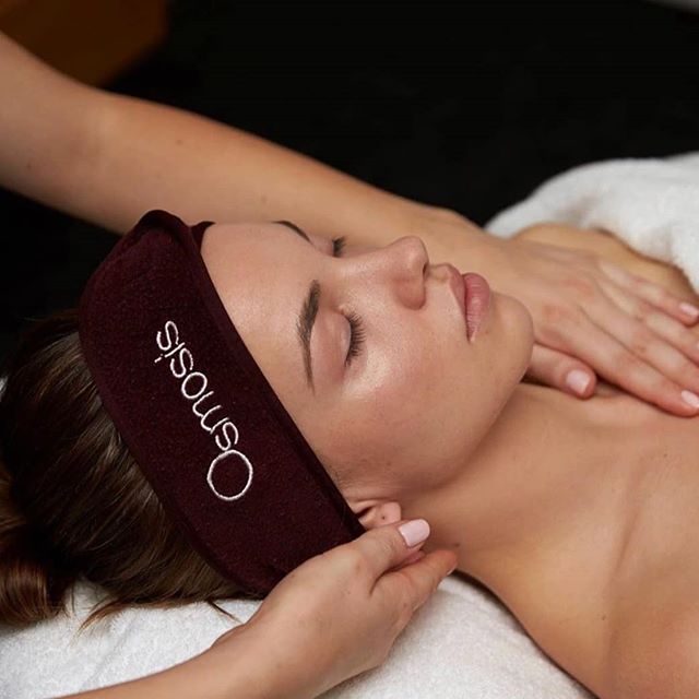 Hello November 🎆

We have a delicious November Osmosis Facial Special on offer for you! 💆&zwj;♀️ Book an Osmosis Facial for the month of November &amp; make your treatment more indulgent with a complimentary add on!
Choose either:
* A 15 minute Hot