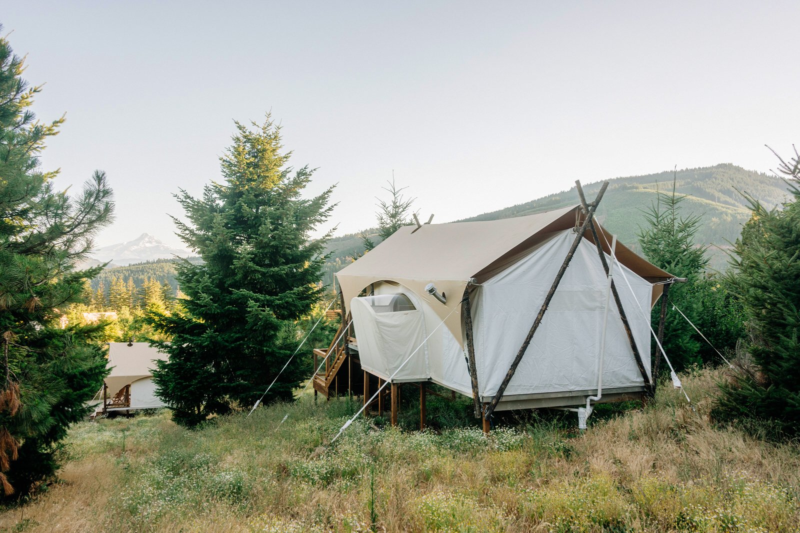 Under Canvas Columbia Gorge White Salmon Washington For The Points Guy_Emilia Wronski.jpg