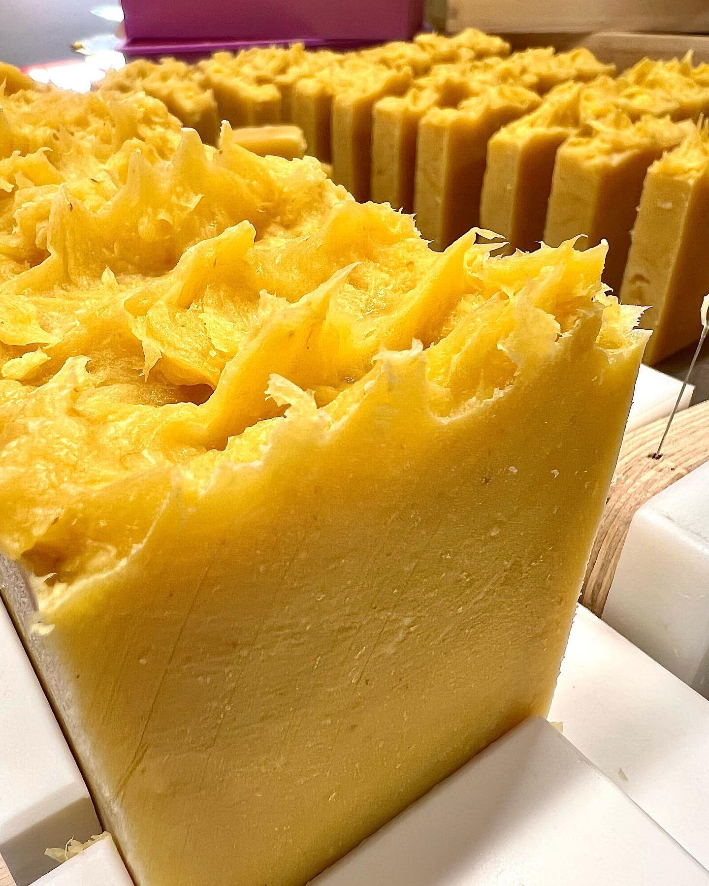 Our all new recipe of Garden Pumpkin Spice Soap has made it to the chopping block! This pumpkin enriched soap is fully loaded with antioxidants, Vitamin A and Vitamin C and offers aromas from 100% natural essential oils.

COMING SOON 🎃✨
_____
#pumpk