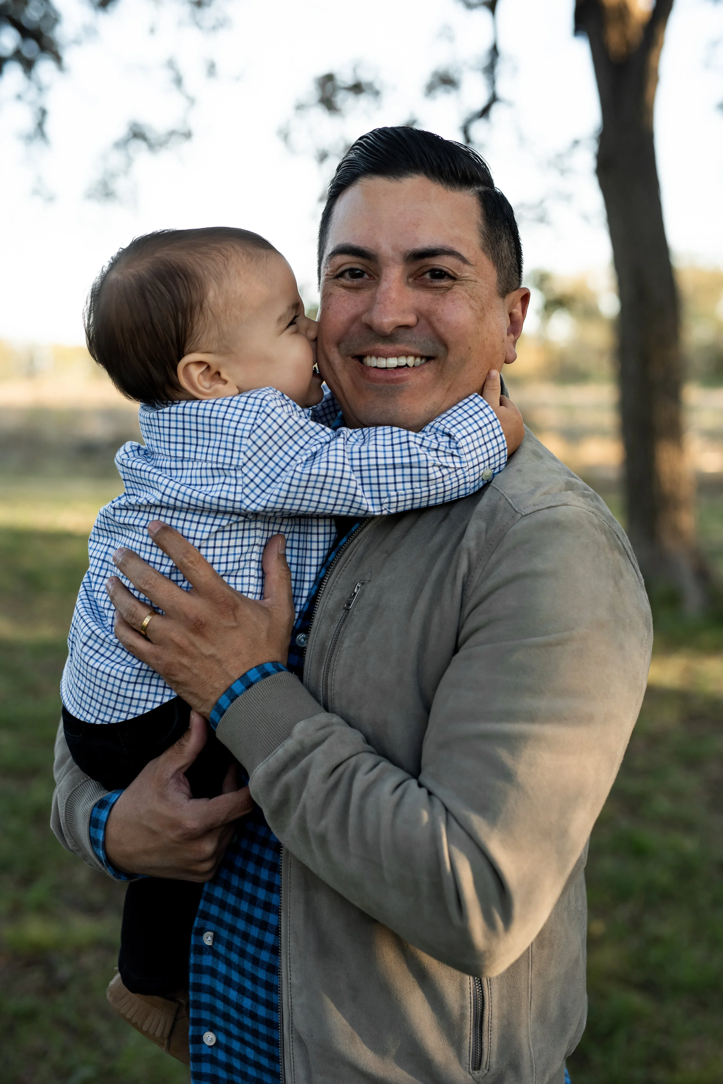 Aragon Family Photos Fall 2019-73.jpg