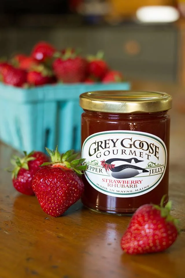 Strawberry Rhubarb Pepper Jelly